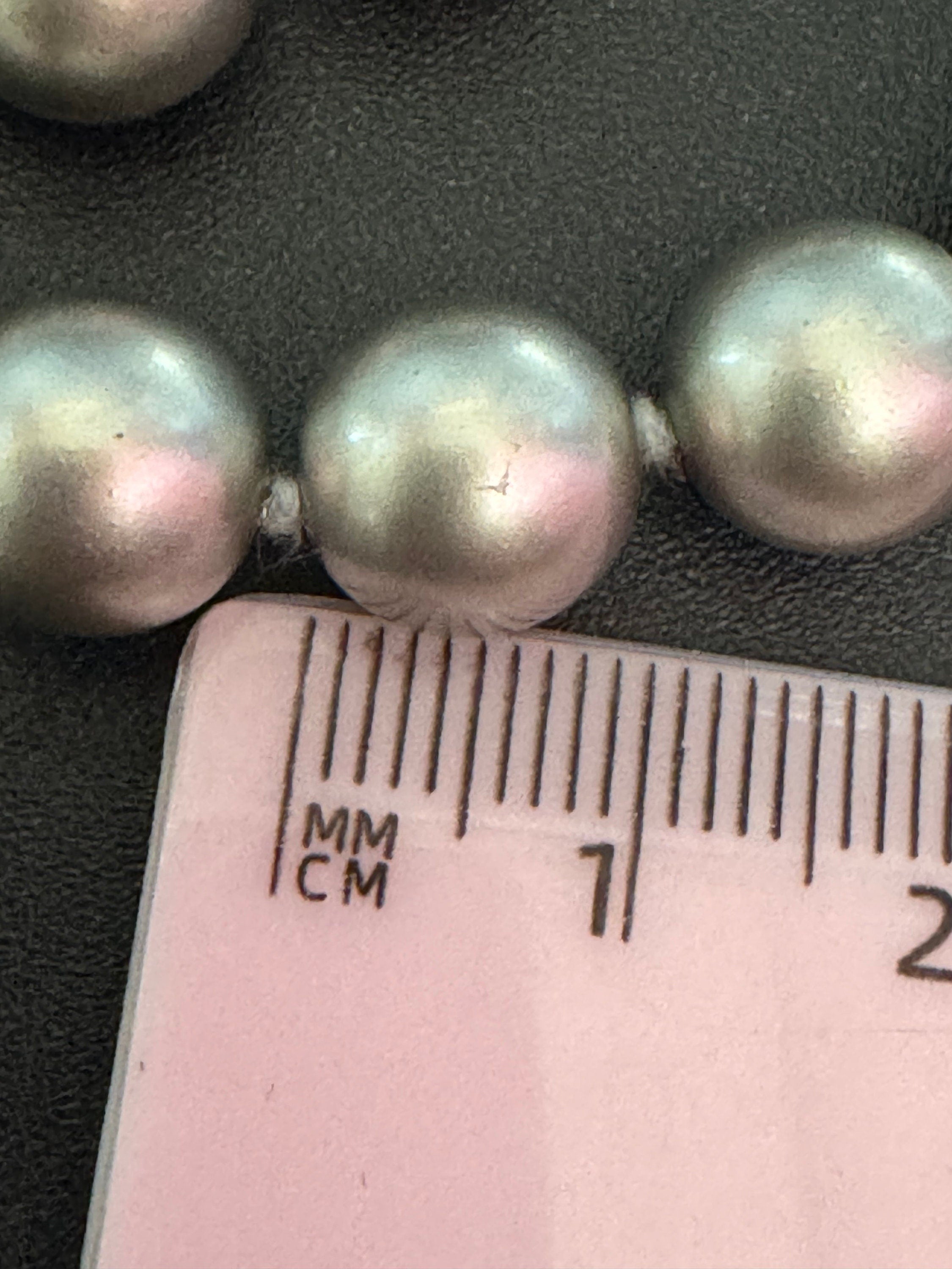 Signed Joan rivers vintage single strand steel grey 1cm glass knotted pearl necklace 80cm