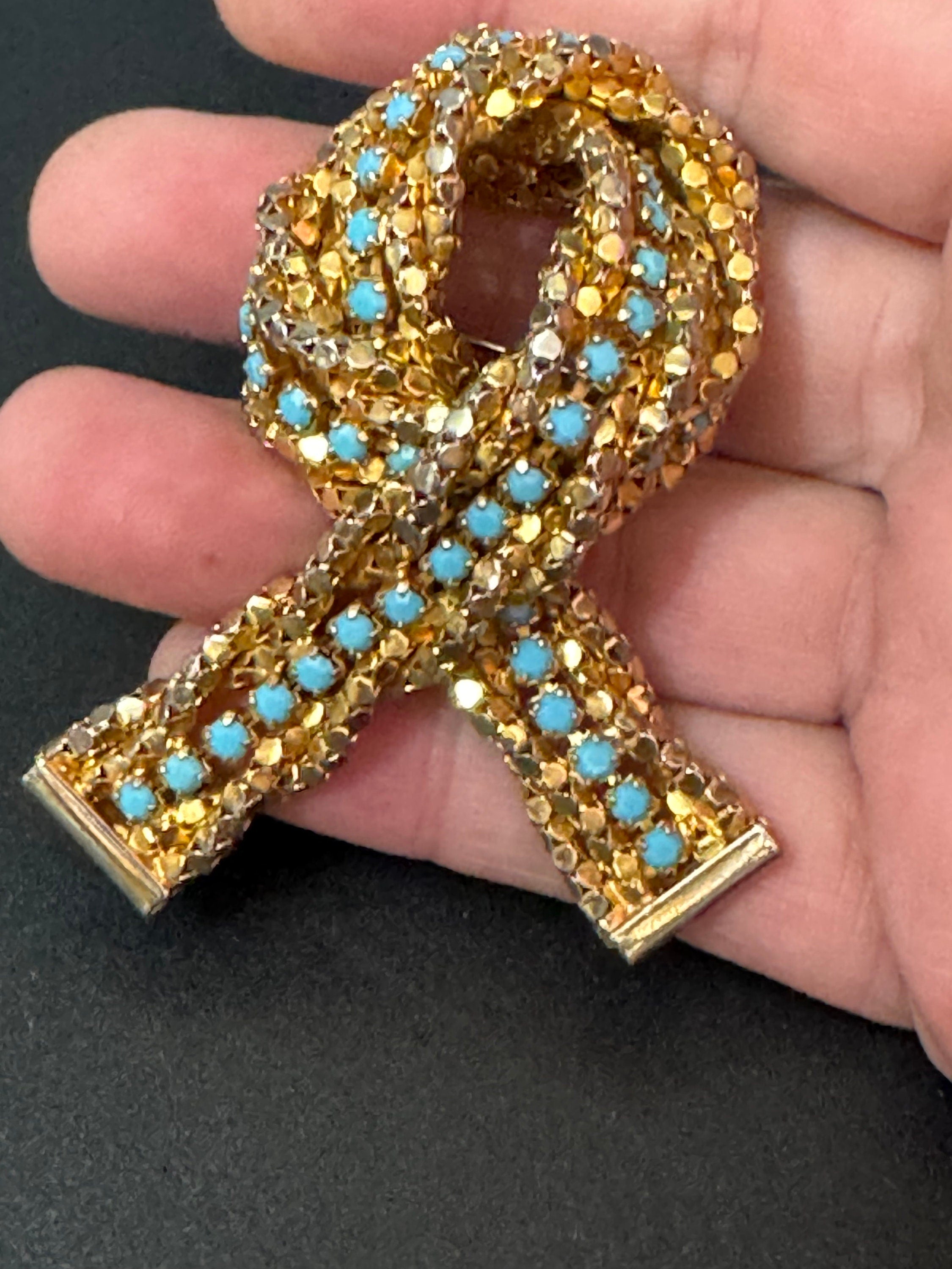 Oversized 7cm vintage modernist gold tone turquoise beaded mesh knot brooch 1960s 1970s