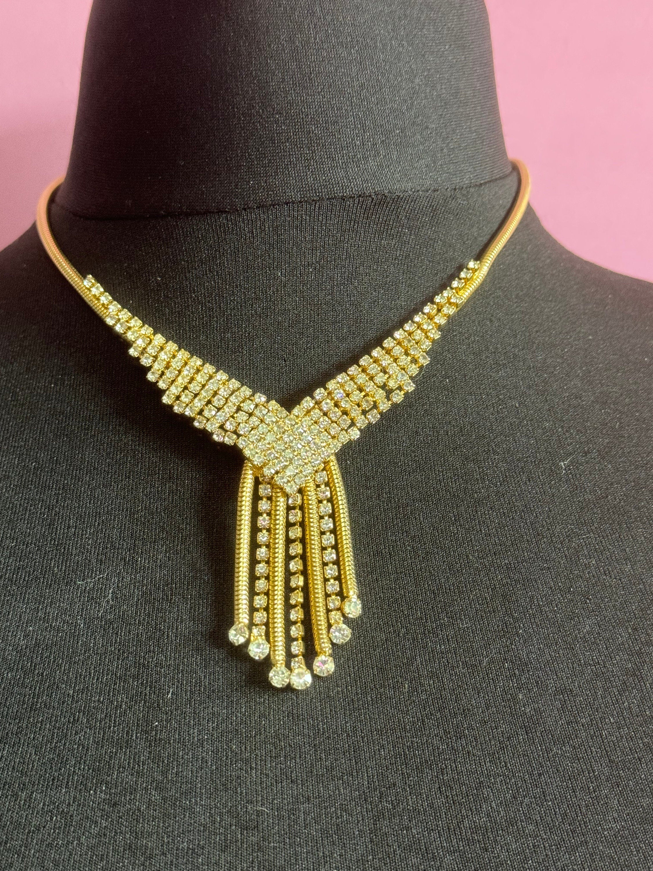 Vintage gold tone mesh & Clear paste diamanté waterfall lariat necklace