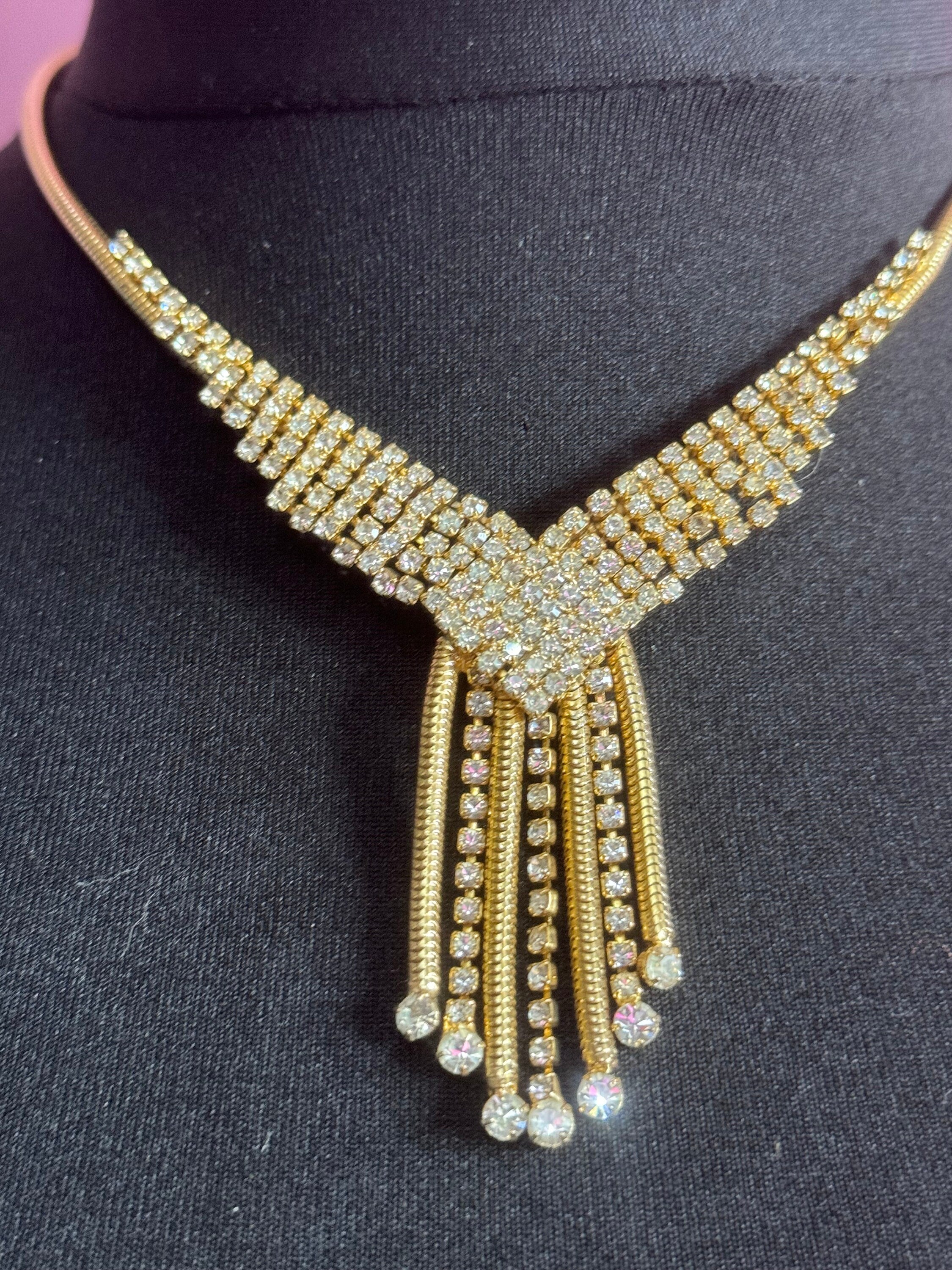 Vintage gold tone mesh & Clear paste diamanté waterfall lariat necklace