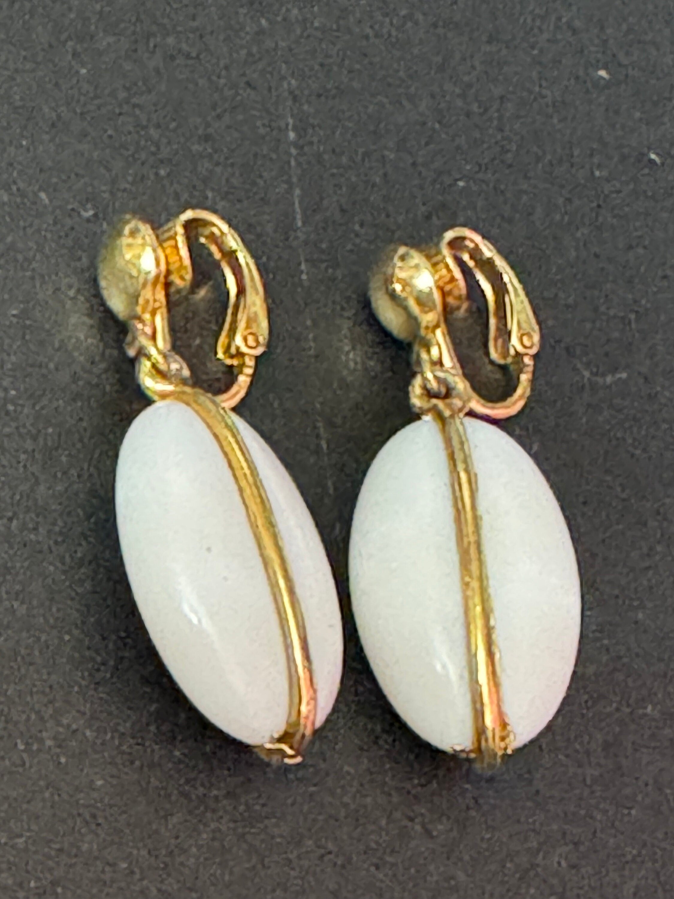 Vintage white milk glass floral oval beaded Clip On drop Earrings 1940s 1950s