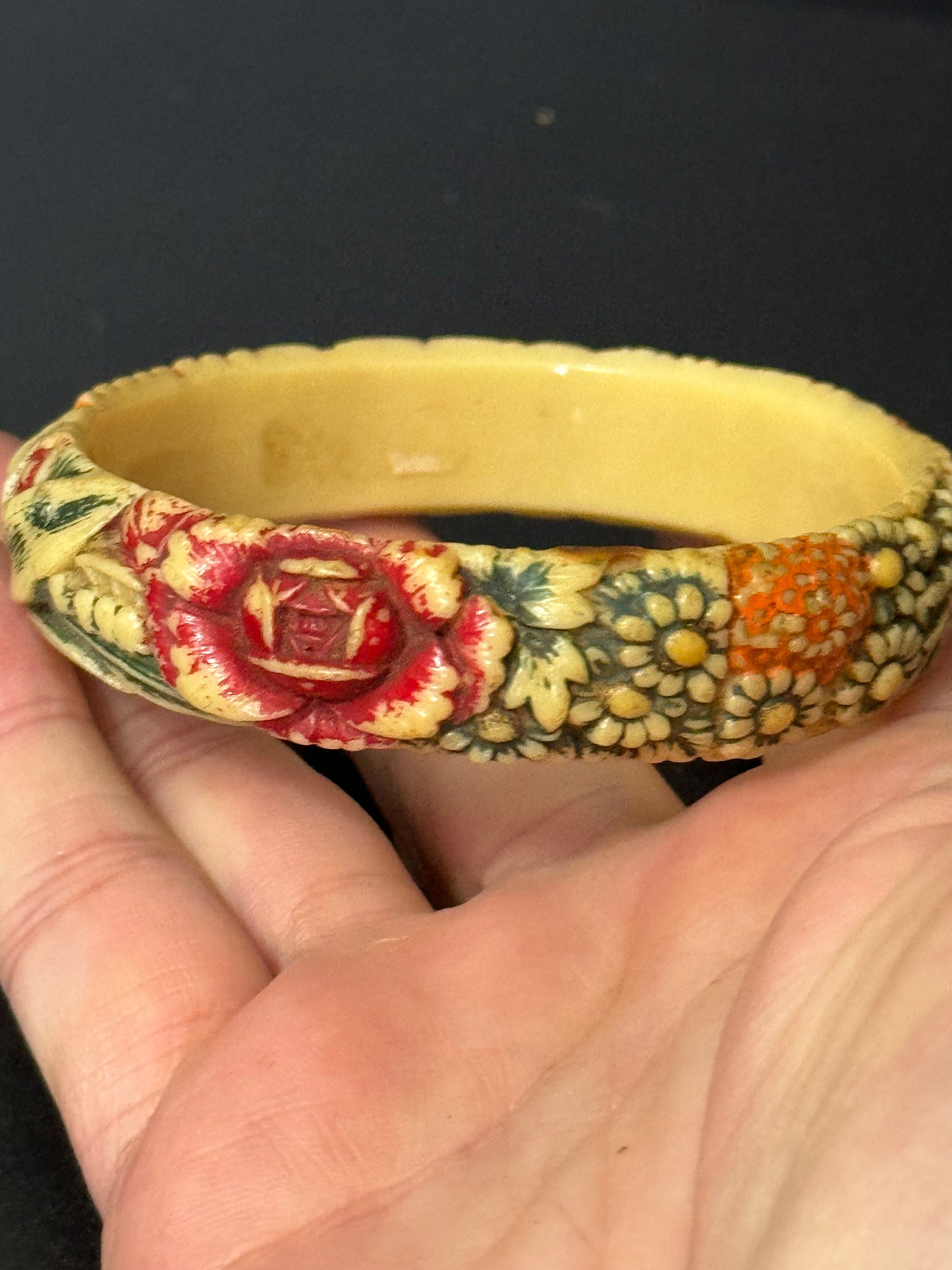 Art Deco Antique Vintage Early Plastic Celluloid Carved Bangle Cream red green tones