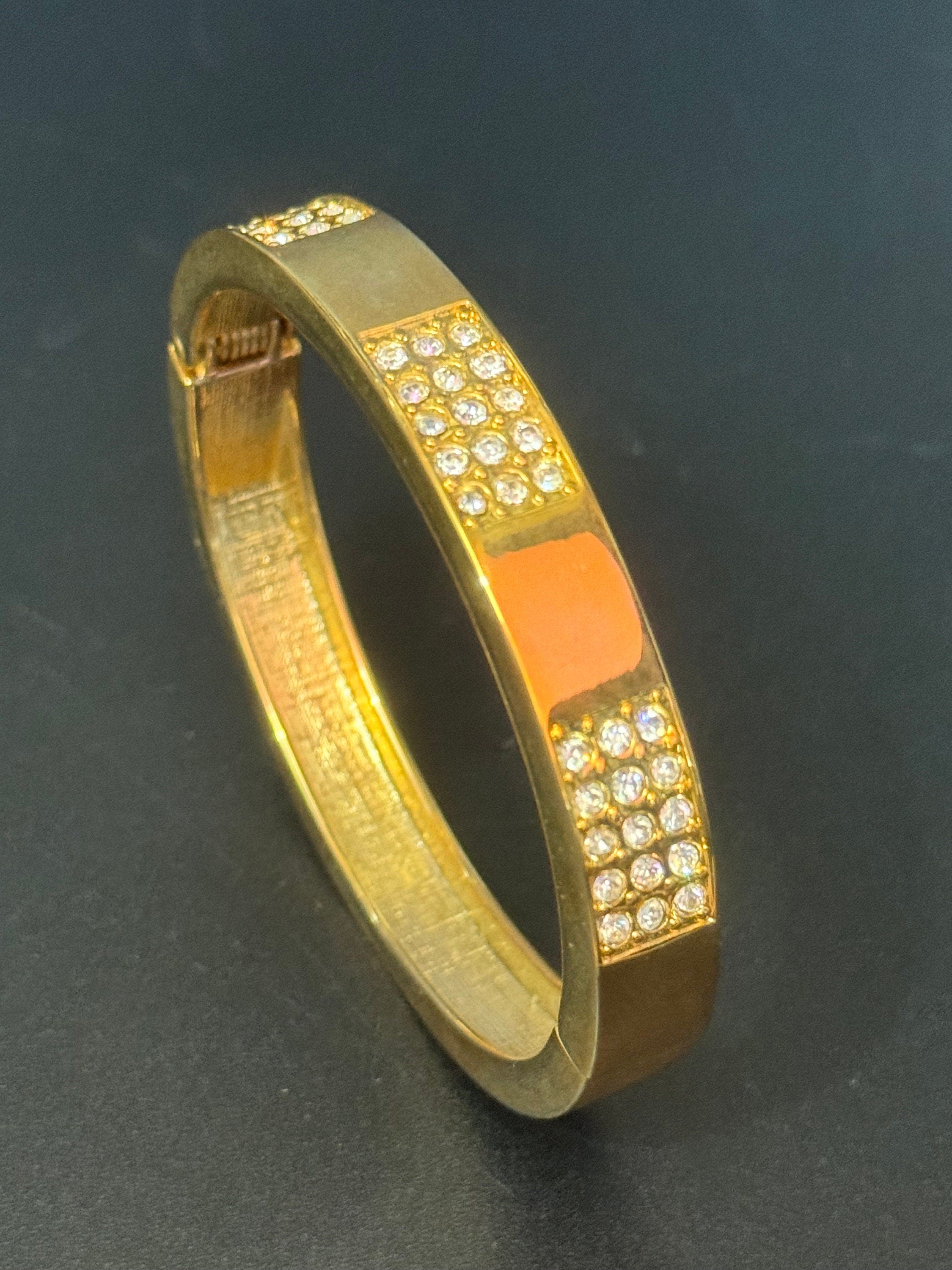 Retro high end squared clear diamanté crystal hinged clamper bangle