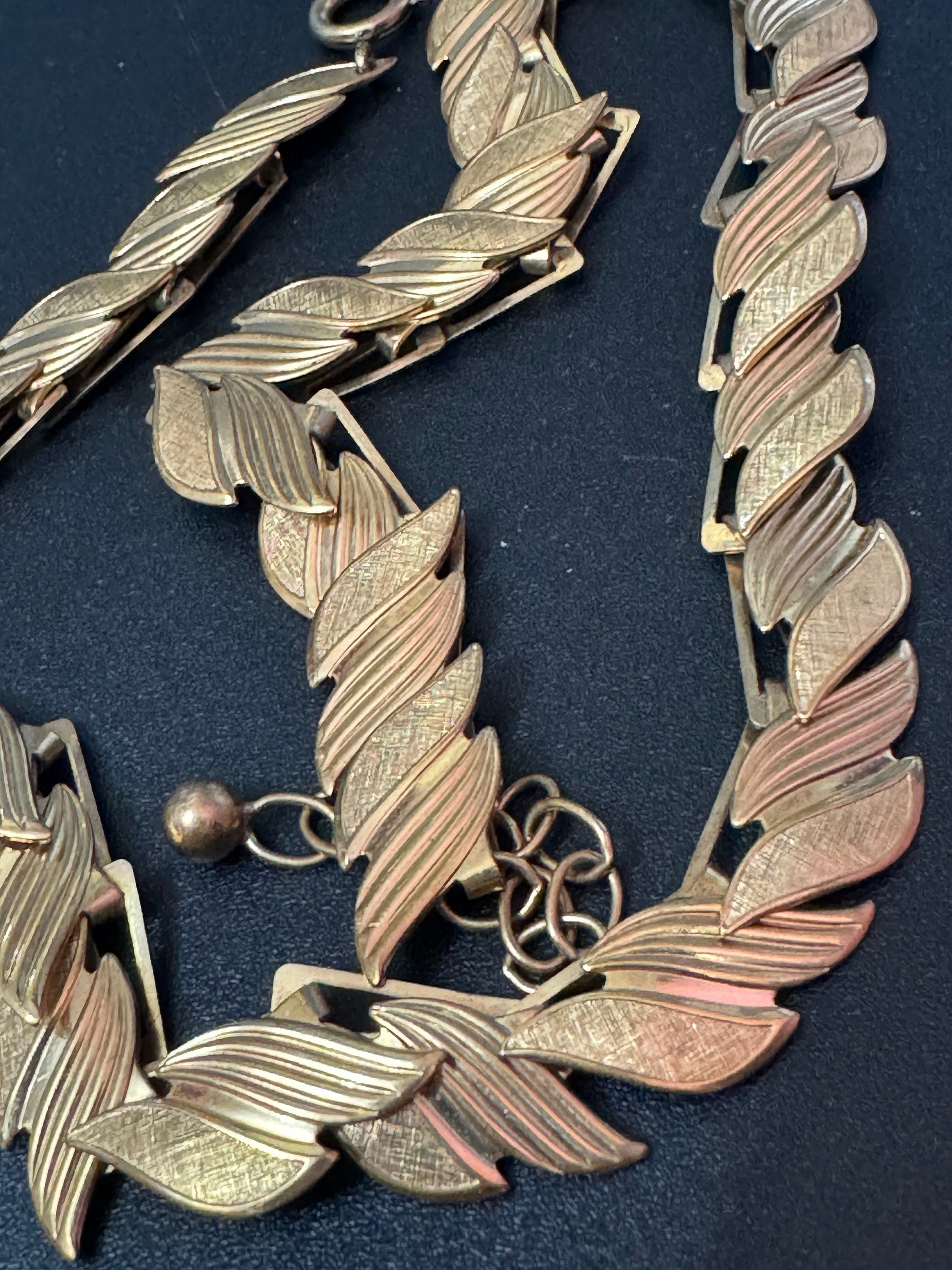 MCM gold plated rolled gold high end choker necklace collar necklace 1940s 1950s adj to 45cm