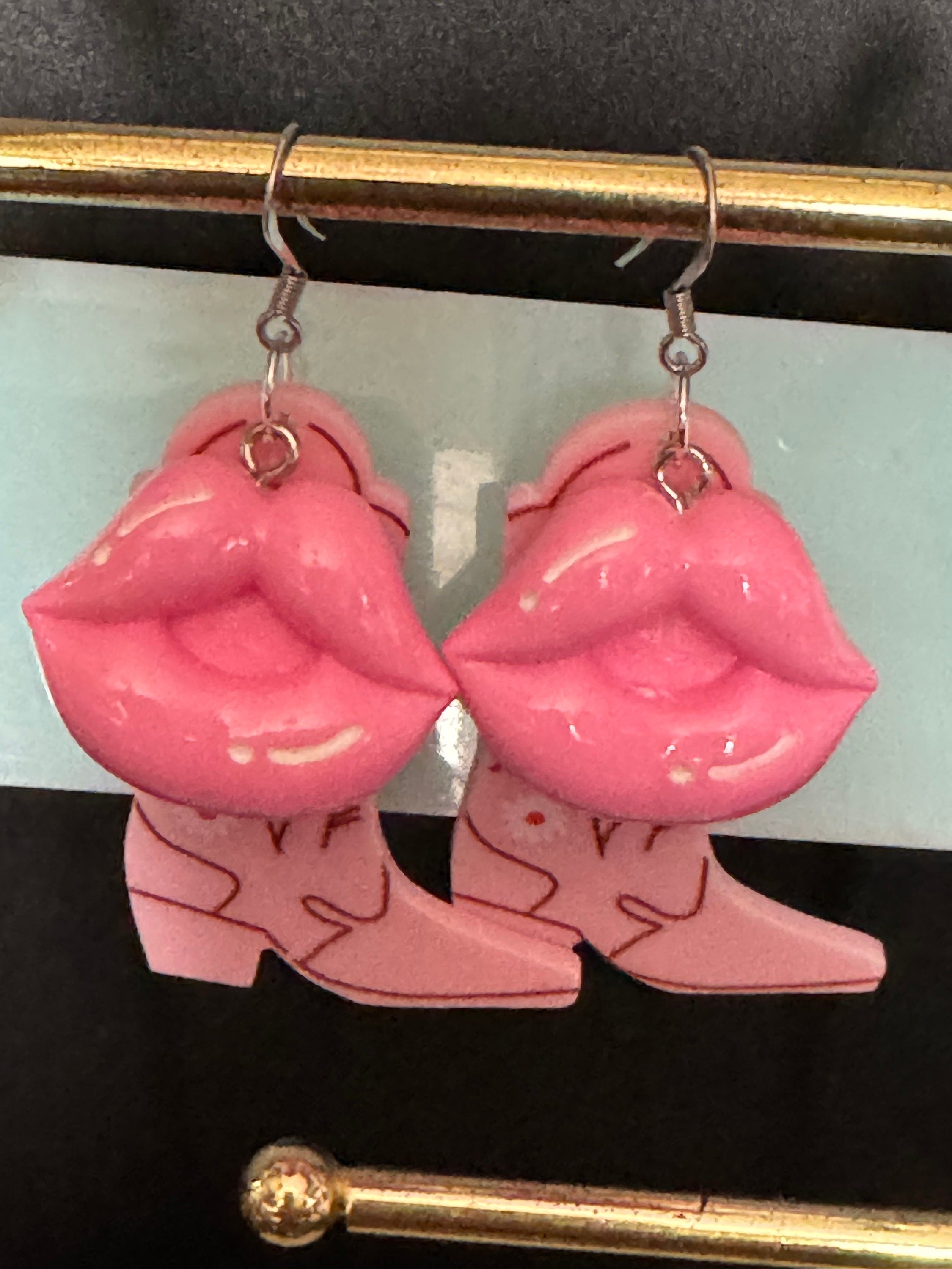 pink cowboy boot pink lips lipstick long dangly earrings gold tone dolly disco western jewellery