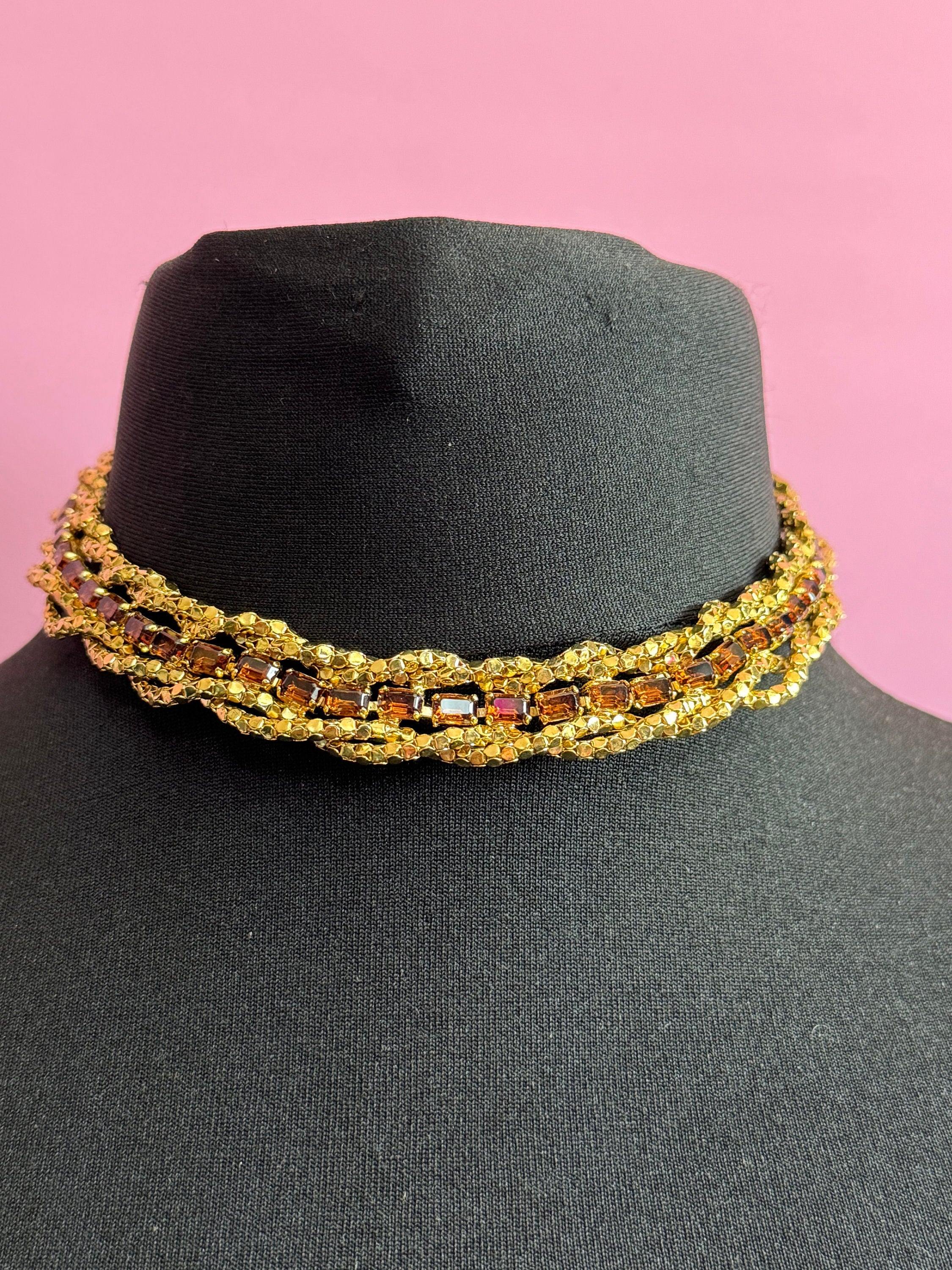 Vintage gold tone cognac brown glass diamanté paste mesh choker necklace 41cm fixed length