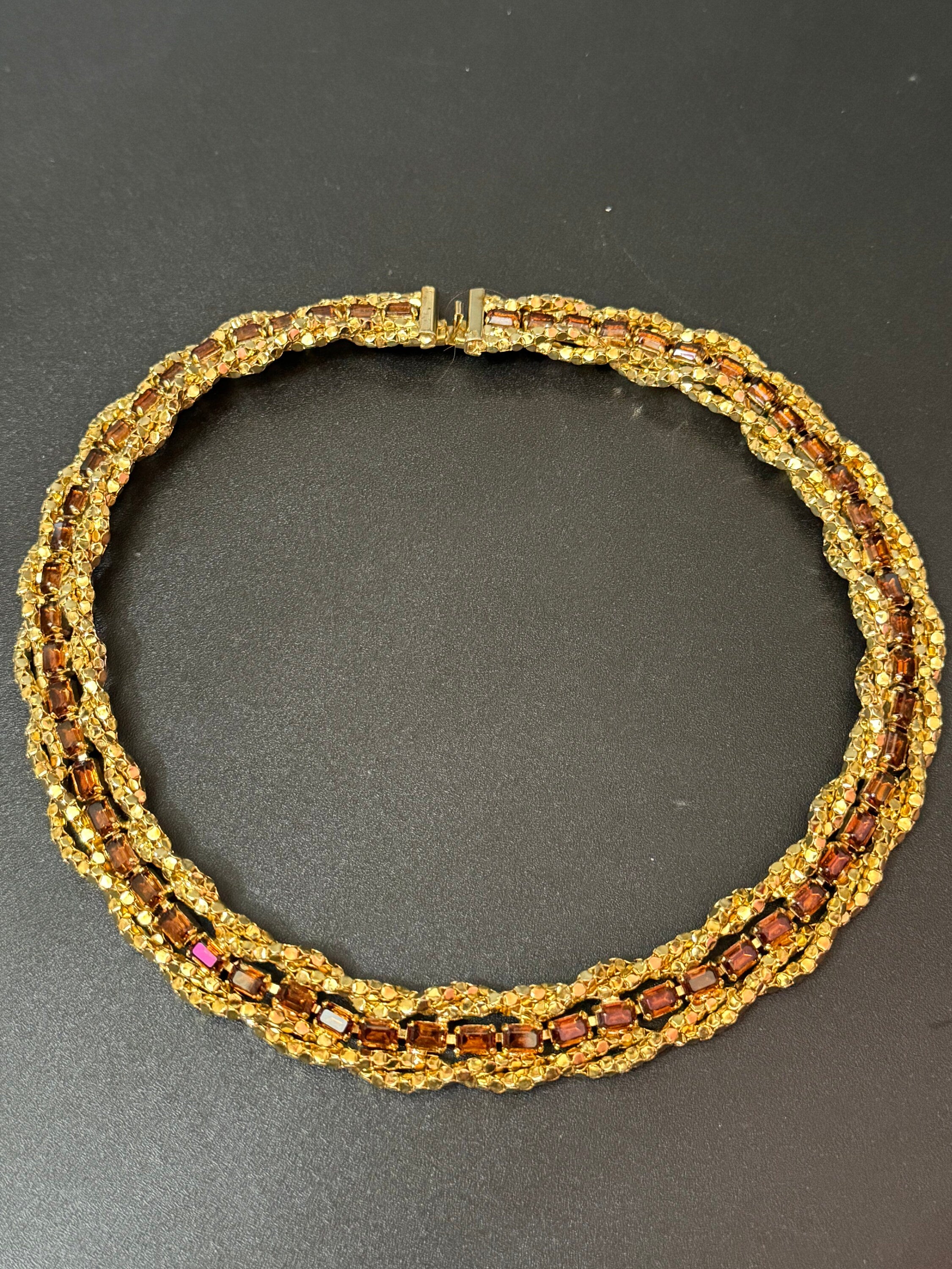 Vintage gold tone cognac brown glass diamanté paste mesh choker necklace 41cm fixed length