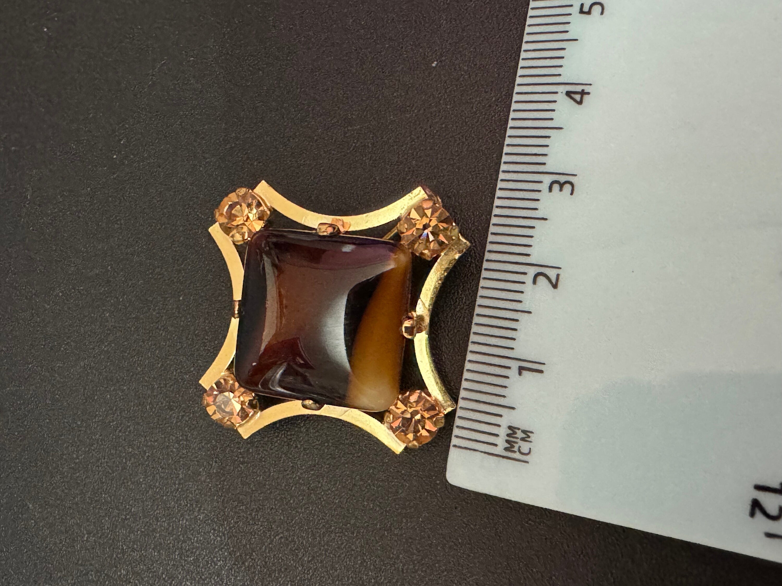 Vintage Mid Century Modernist Brooch: Gold Tone, Brown Topaz Diamanté