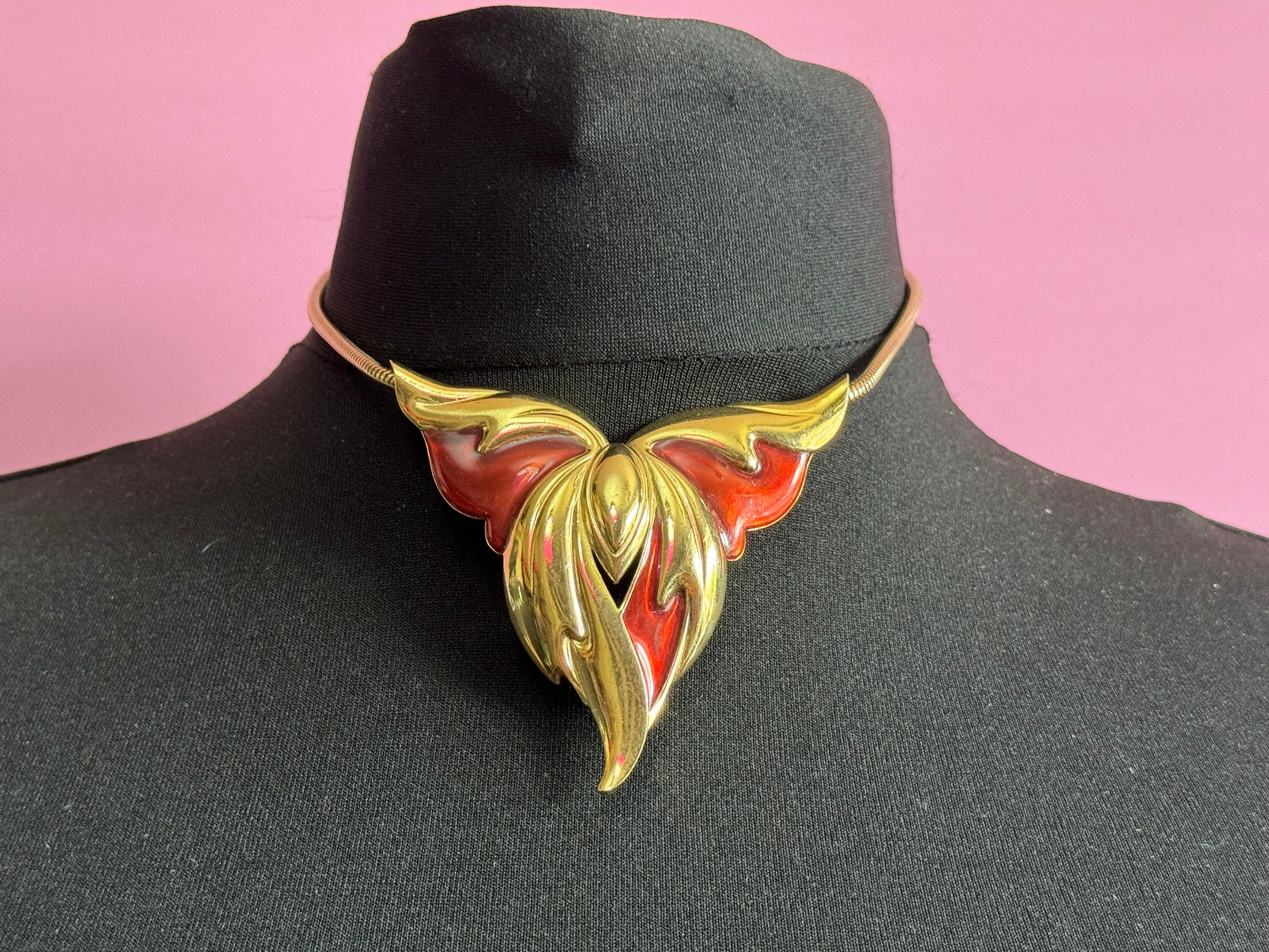 Signed BG Bergdorf Goodman Vintage Enamel Choker: Gold Tone Snake Chain