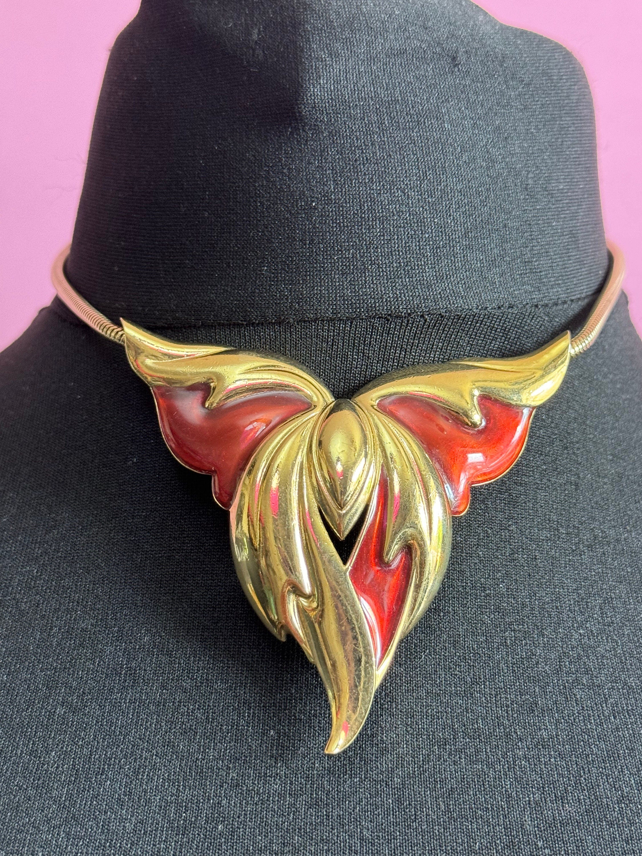 Signed BG Bergdorf Goodman Vintage Enamel Choker: Gold Tone Snake Chain