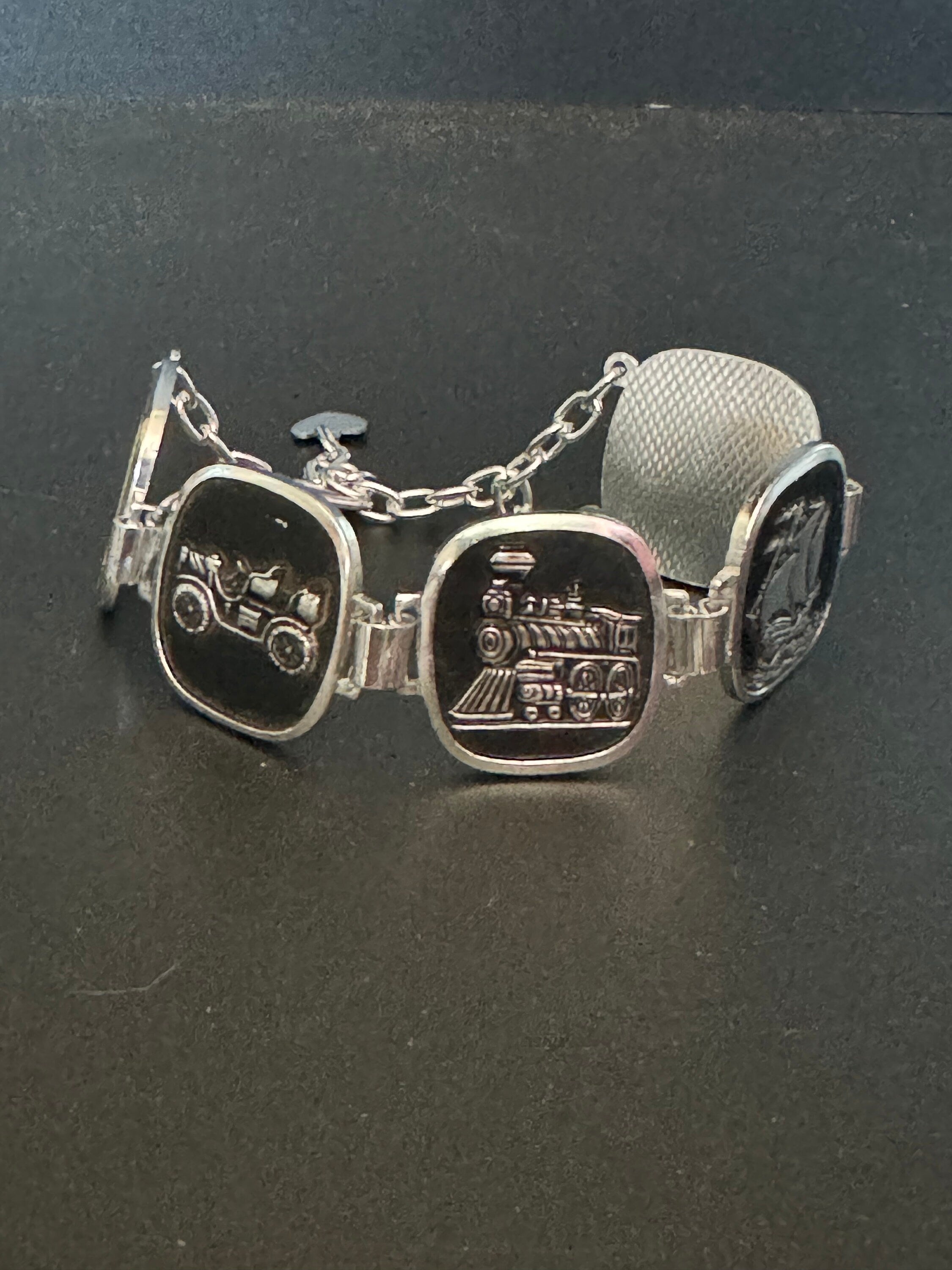 Vintage Silver Tone Black enamel Souvenir tourist panel link bracelet lightweight aluminium  travel cards horses