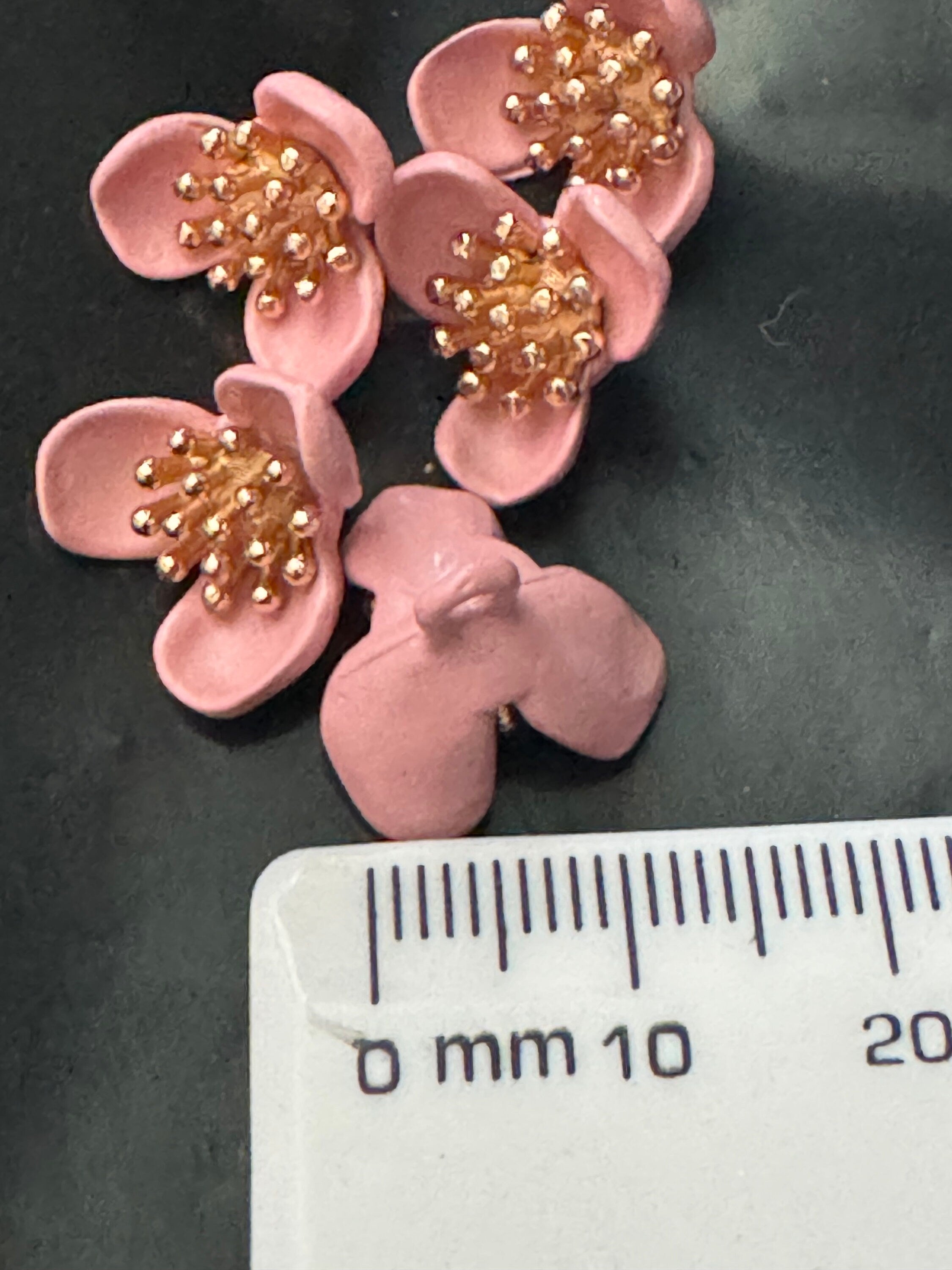 15mm black pink and white enamel flower metal buttons choice of colours in a pack 5