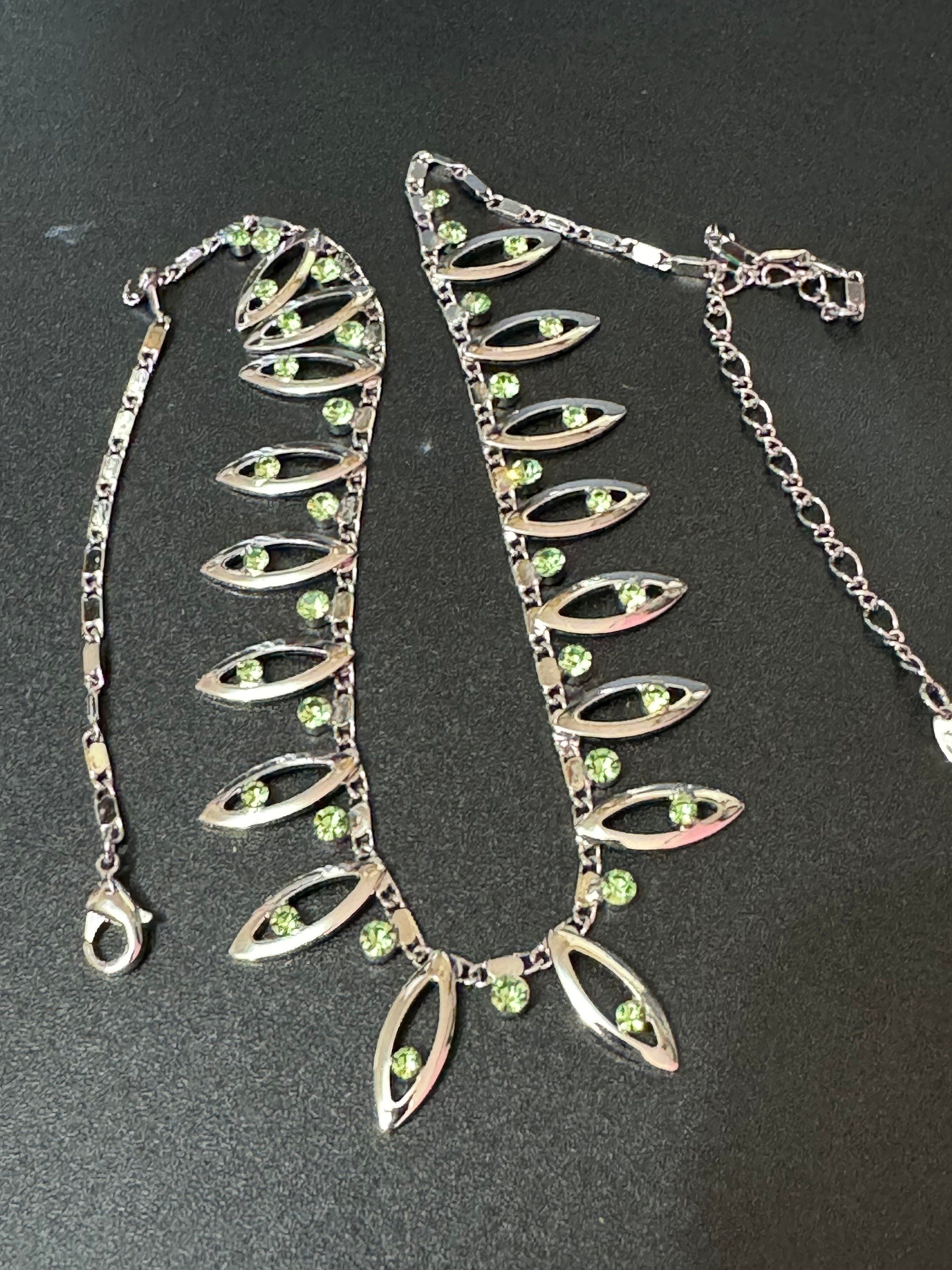 retro diamanté emerald light green rhinestone crystal silver tone party cocktail necklace 42-50cm