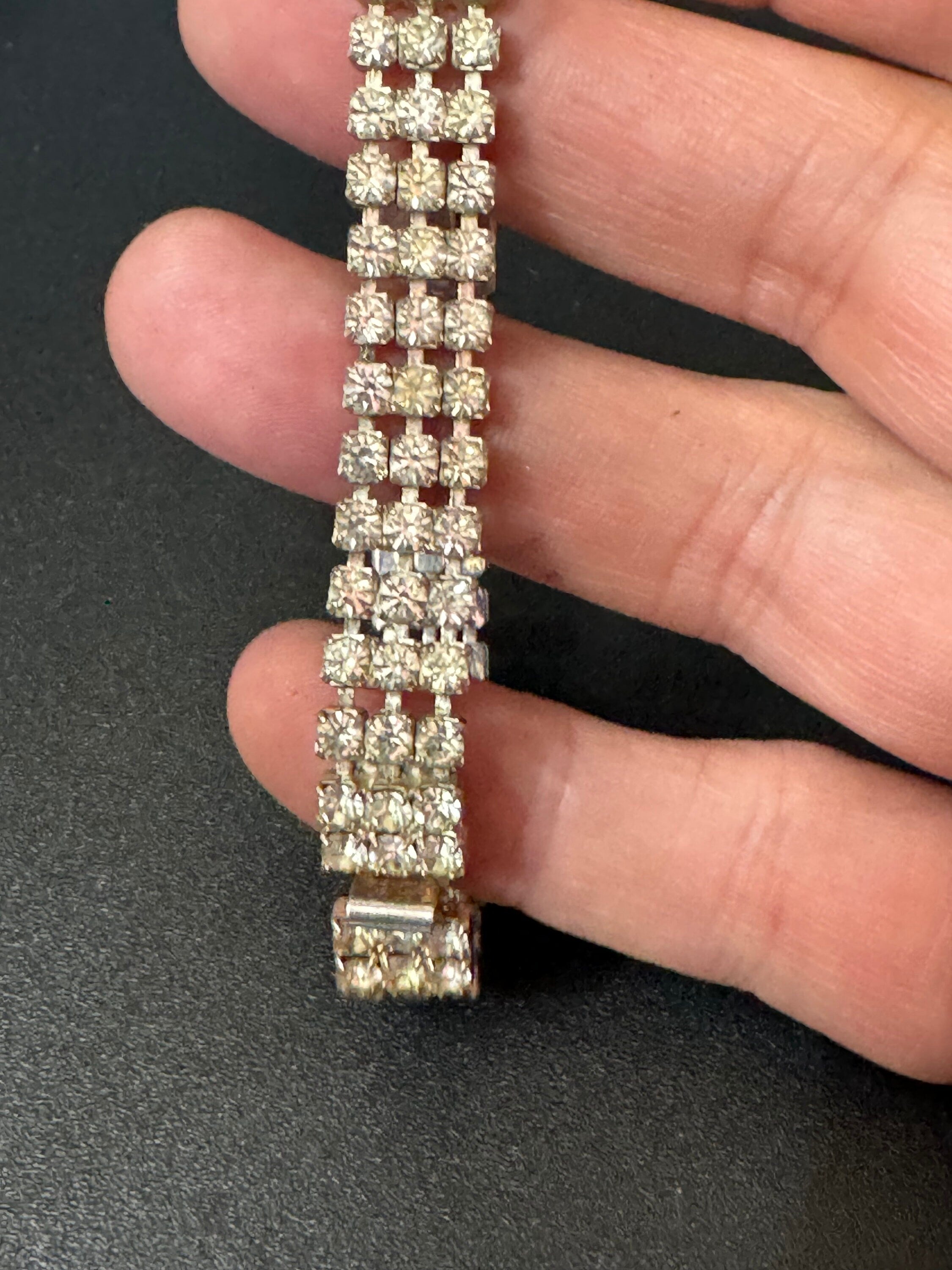 Petite Vintage clear Diamanté silver tone rhinestone set cocktail Bracelet 17cm x 8mm