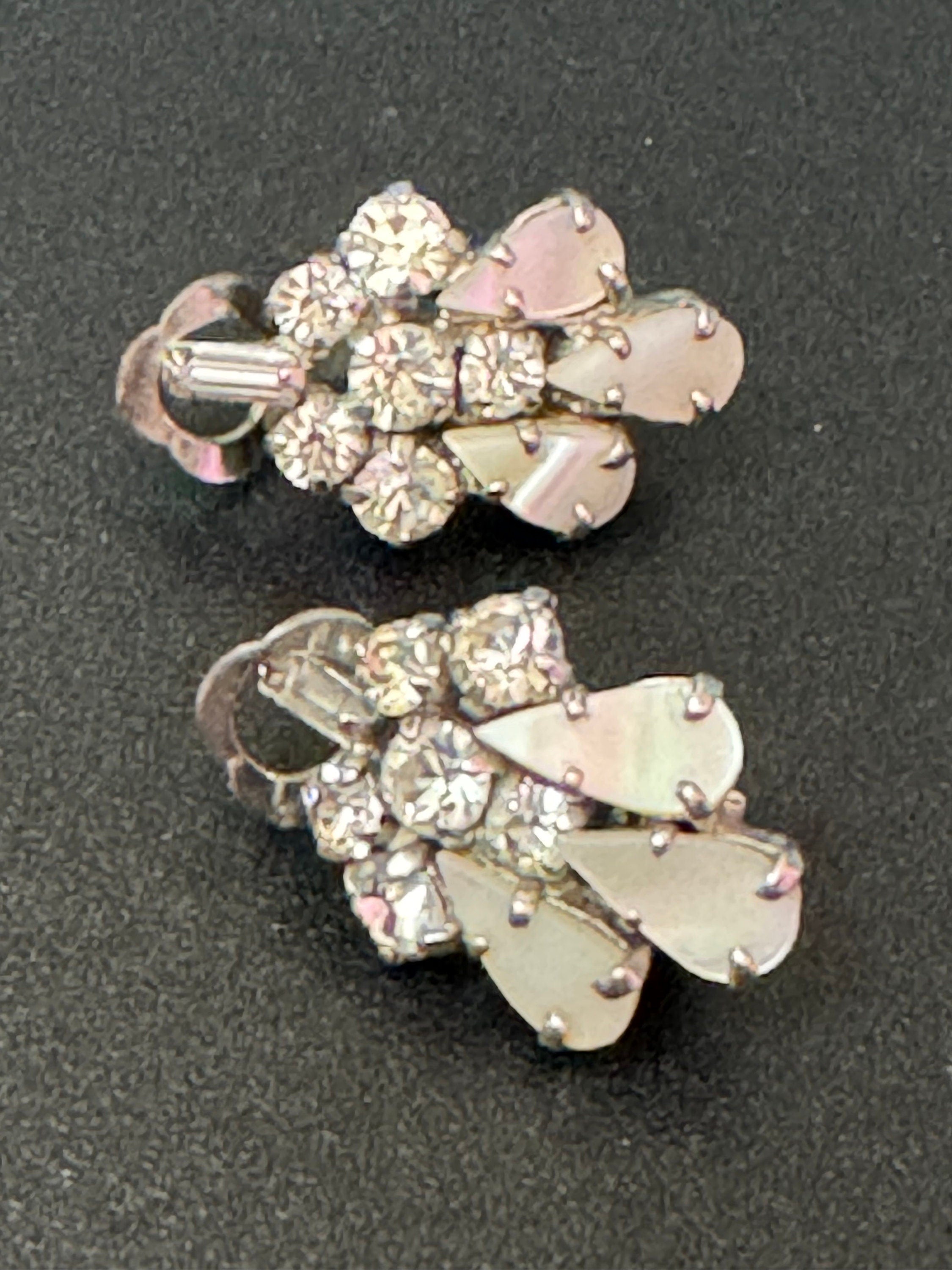 vintage clear Diamanté Rhinestone MOP mother of pearl Clip On stud Earrings mid century