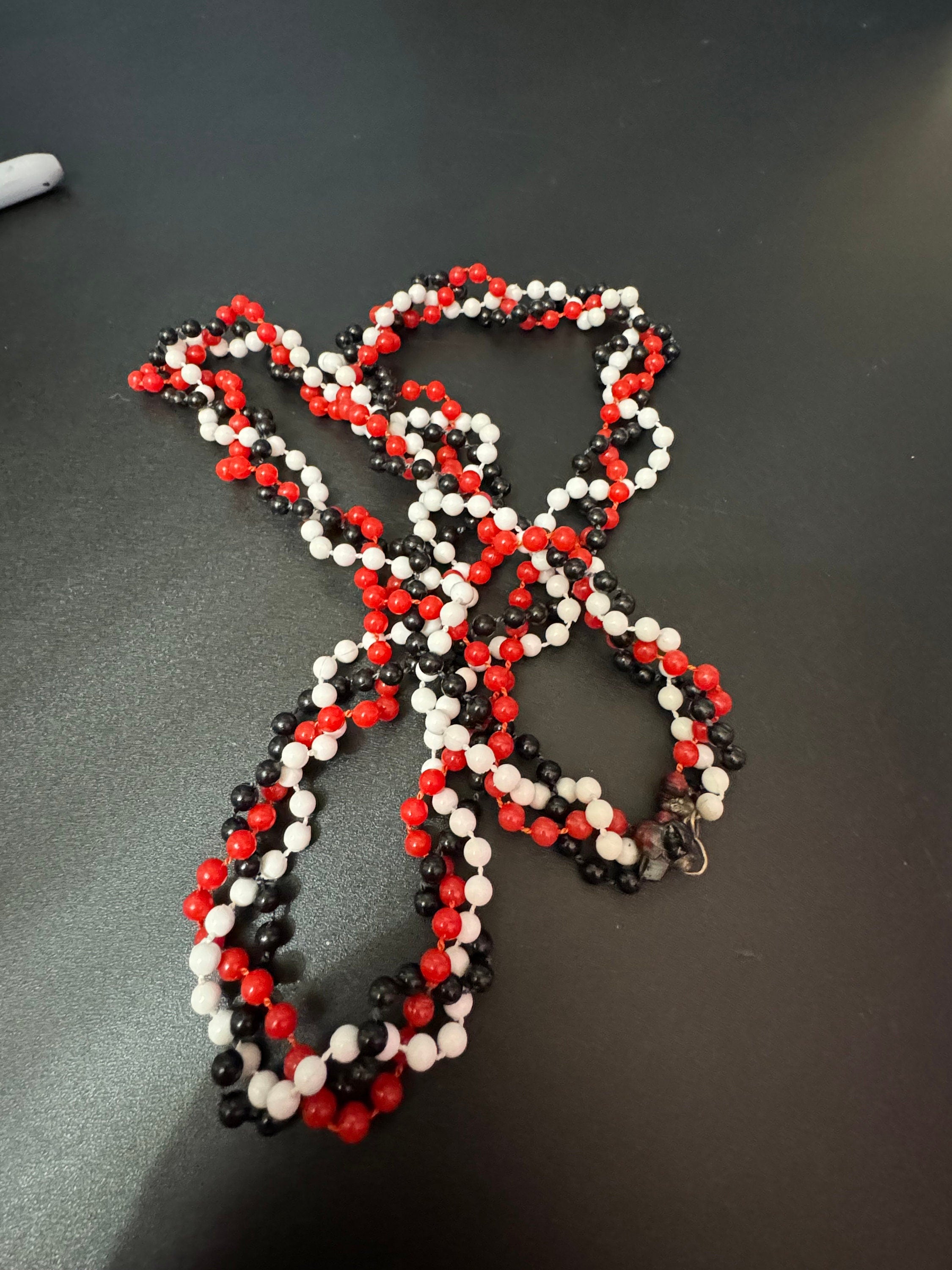 Retro black red and white long length plastic beaded Multistrand necklace
