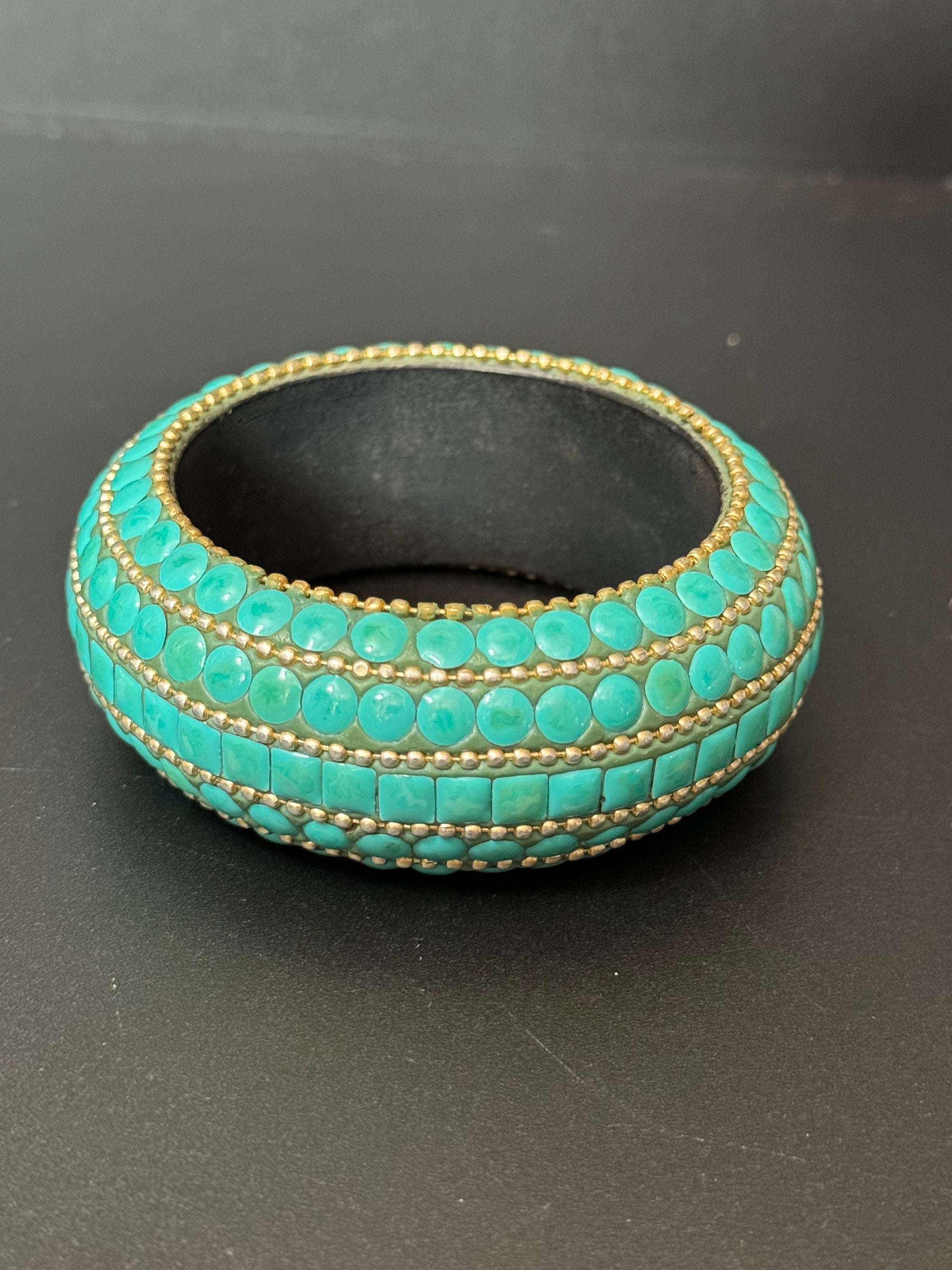 Vintage retro plain turquoise blue and silver metal acrylic plastic bangle bracelet 18mm