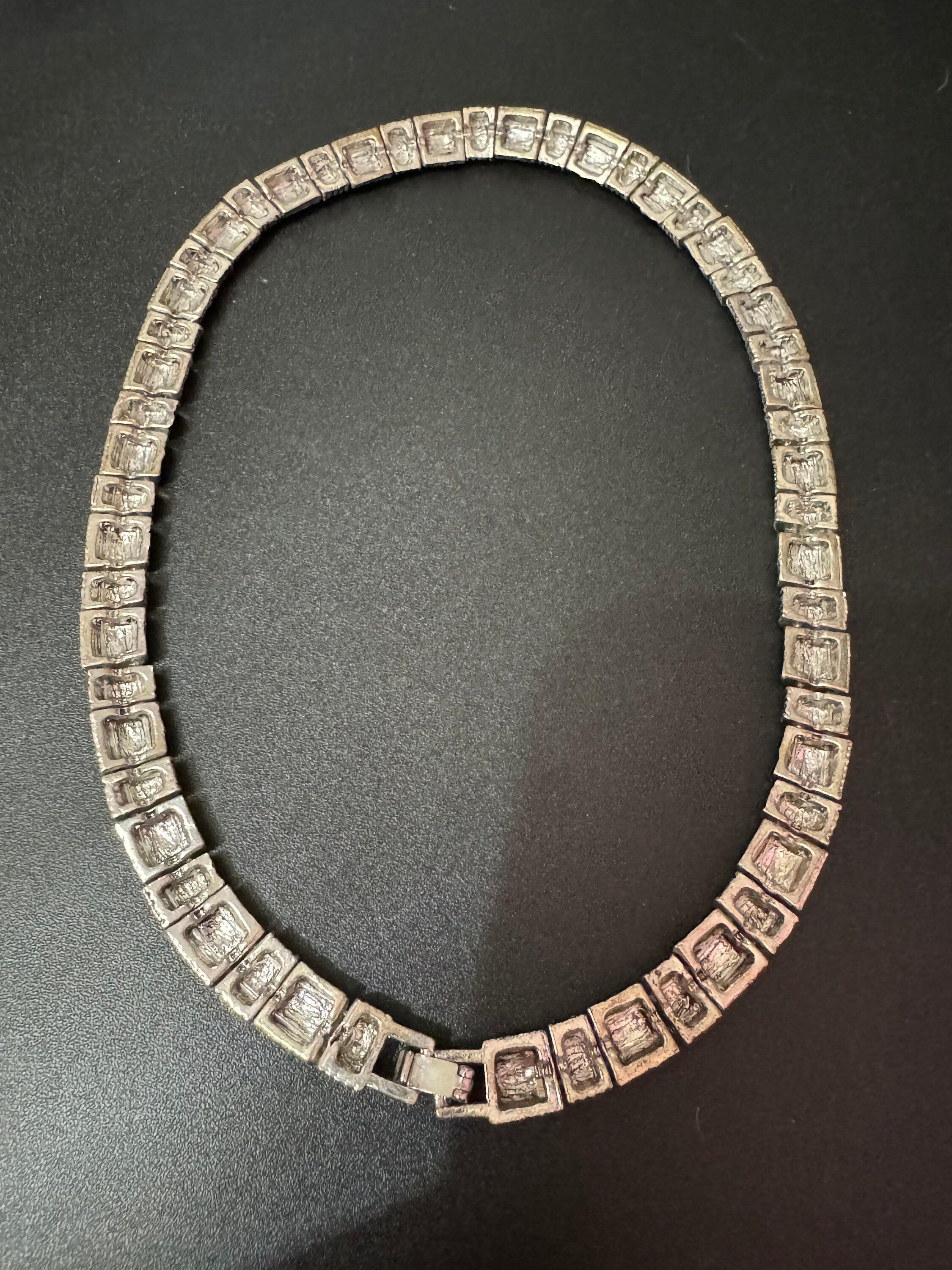 Retro modernist dark silver tone chain Link necklace 41cm elasticated