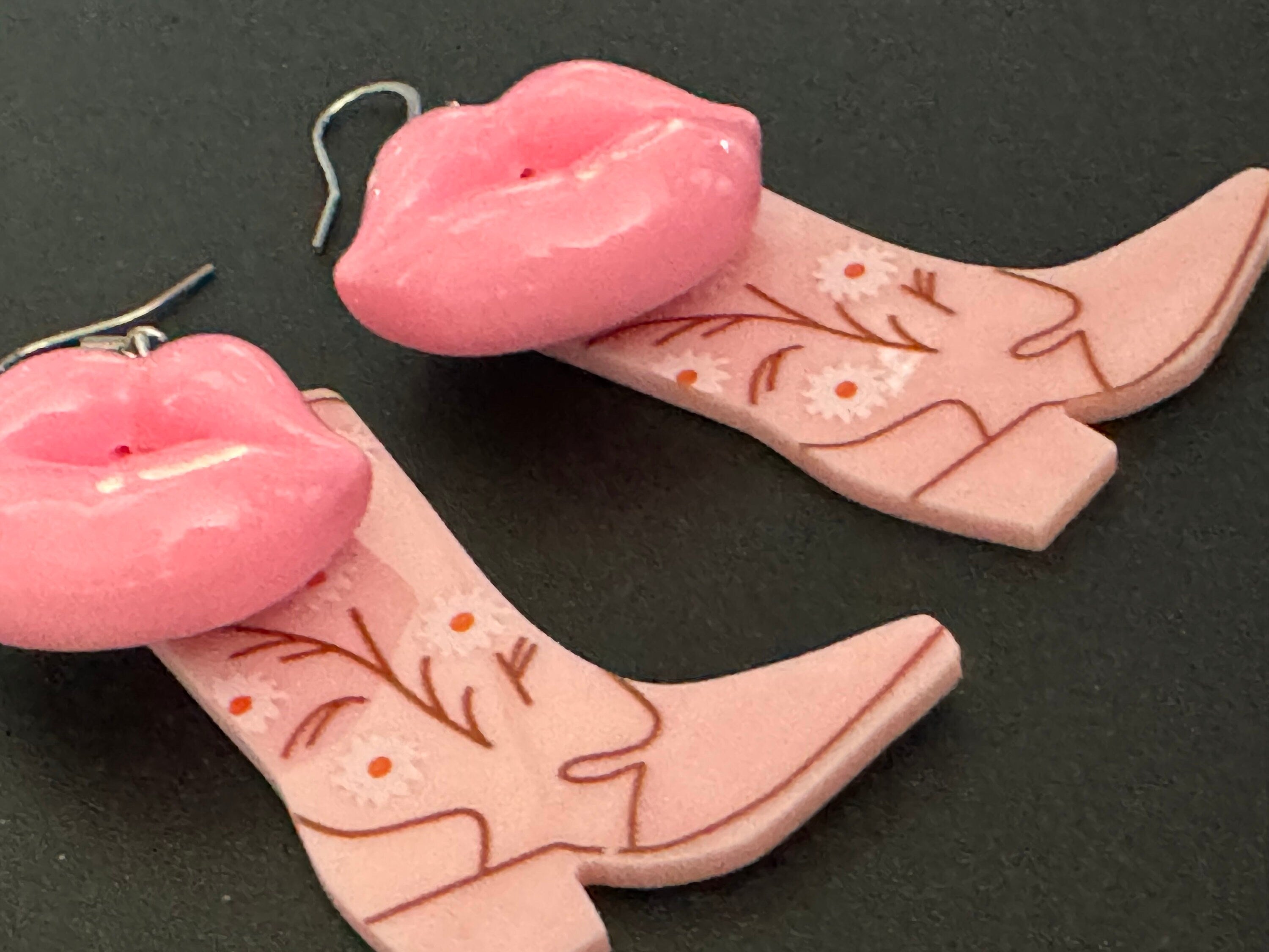 pink cowboy boot pink lips lipstick long dangly earrings gold tone dolly disco western jewellery