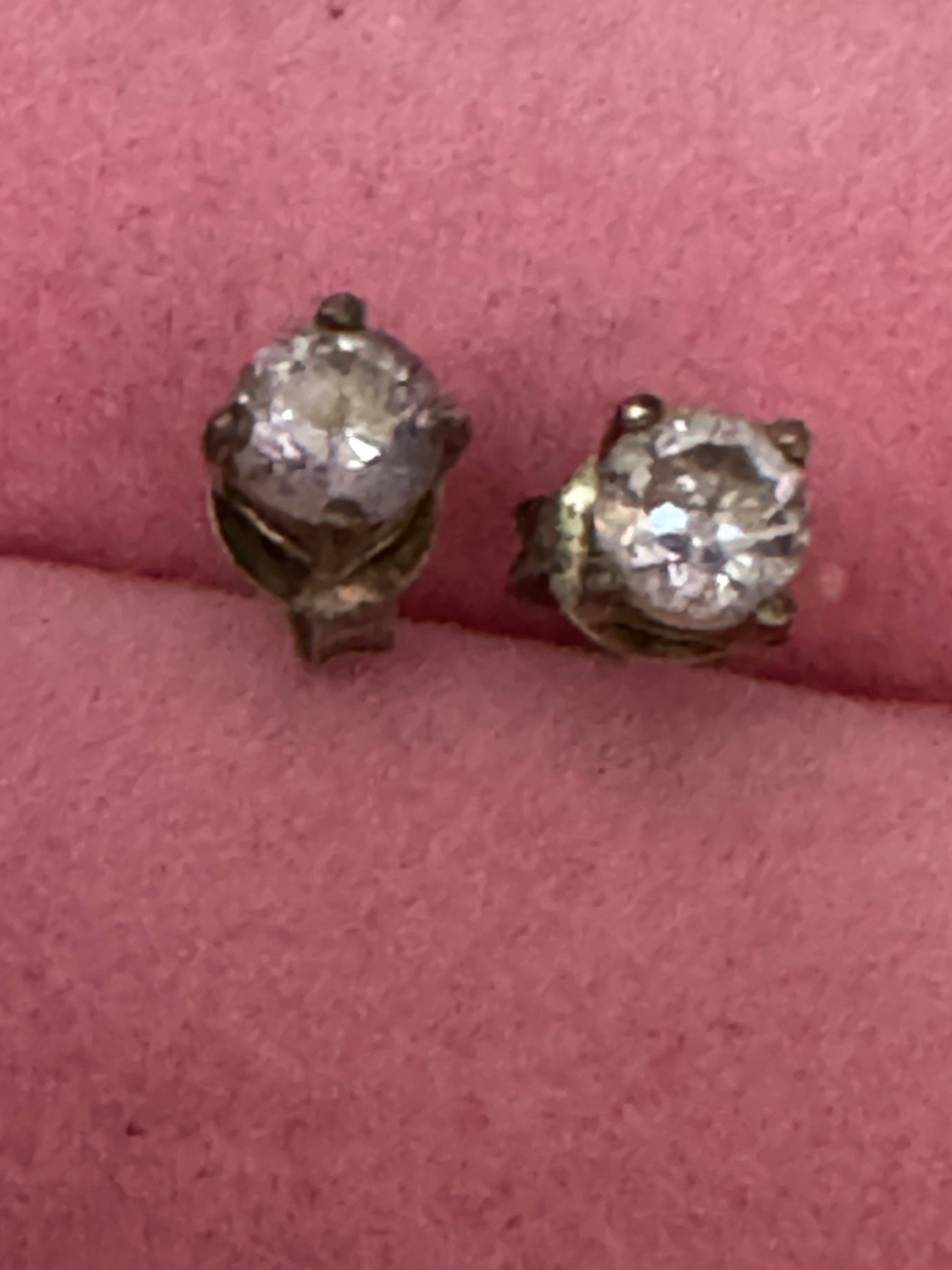 Vintage 925 Sterling silver amethyst purple diamanté small round stud earrings pierced
