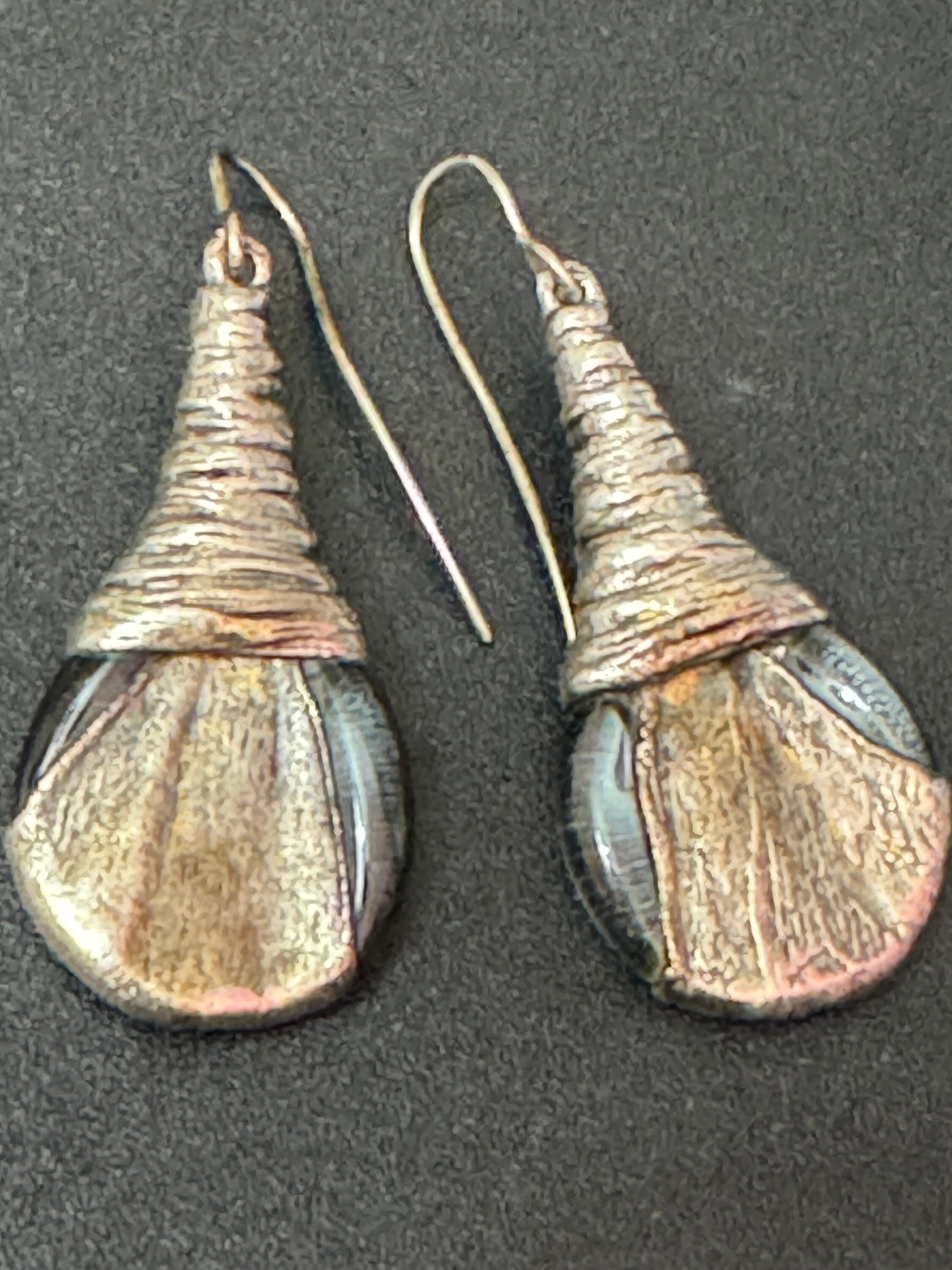 Vintage handmade artisan 925 sterling silver metallic dichloric glass teardrop long earrings pierced ears modernist