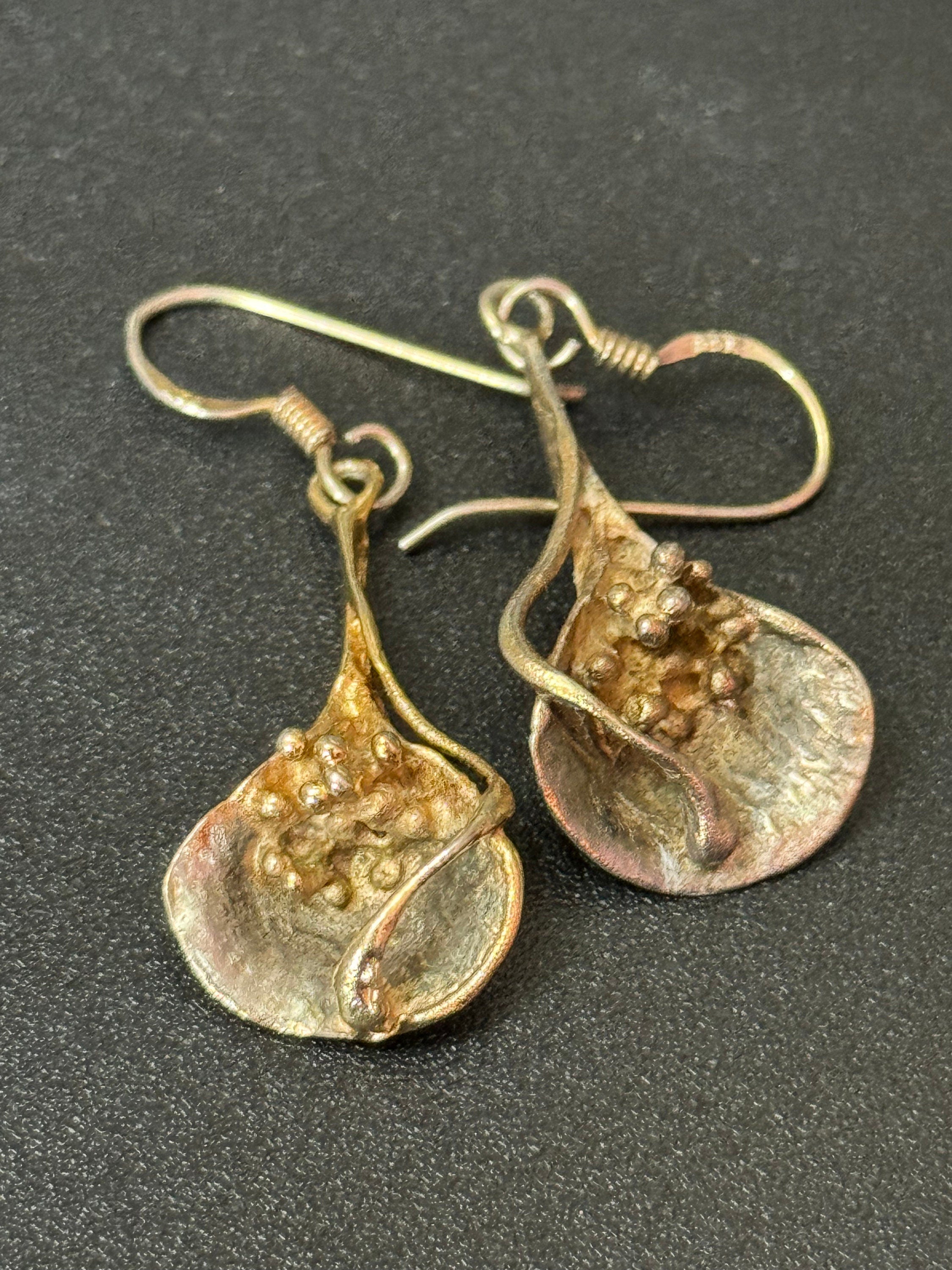 Vintage handmade artisan 925 sterling silver gilt floral nature inspired drop earrings pierced ears modernist
