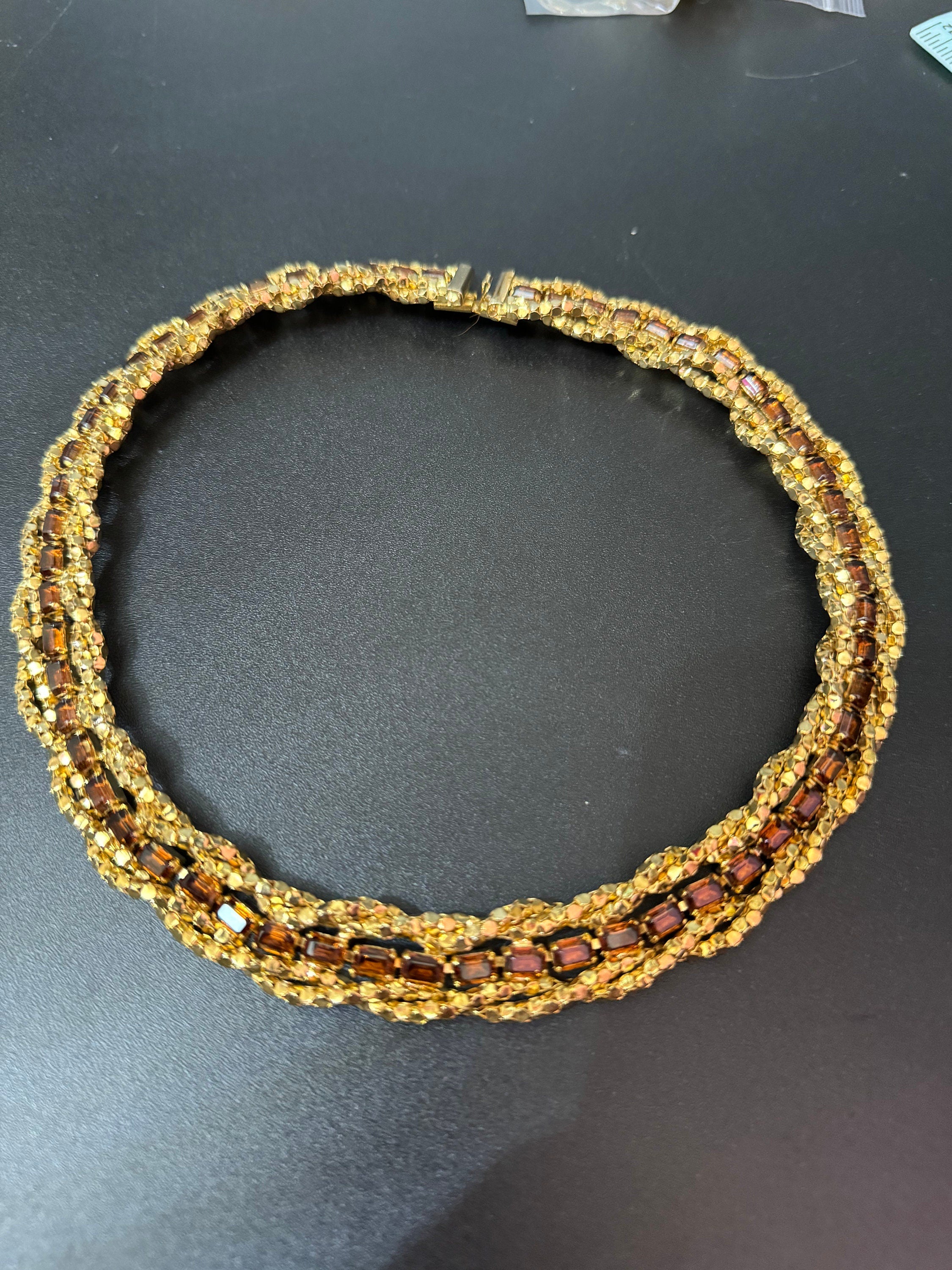 Vintage gold tone cognac brown glass diamanté paste mesh choker necklace 41cm fixed length
