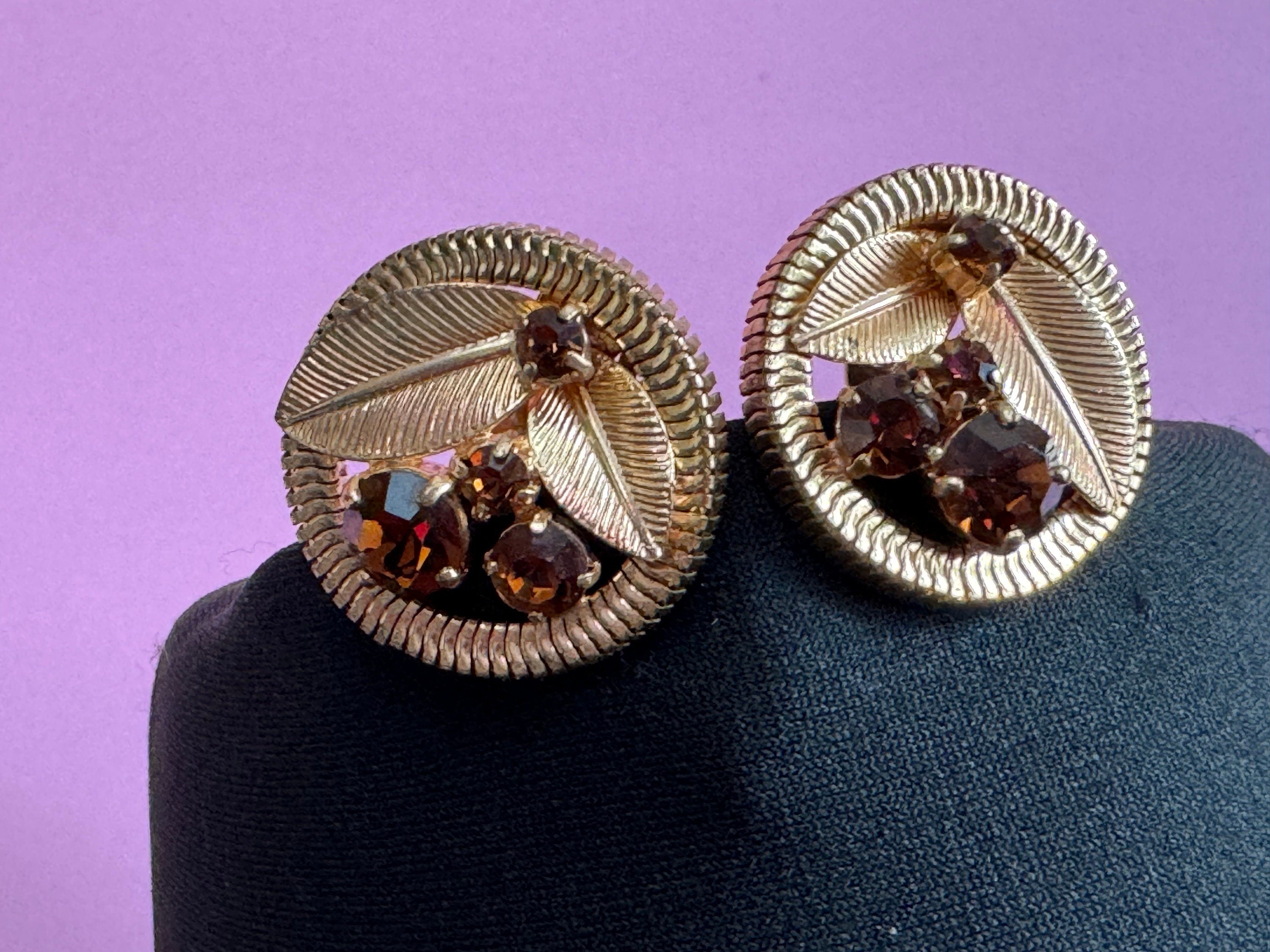 Brown cognac glass diamanté mesh necklace and clip on earring Vintage jewellery set