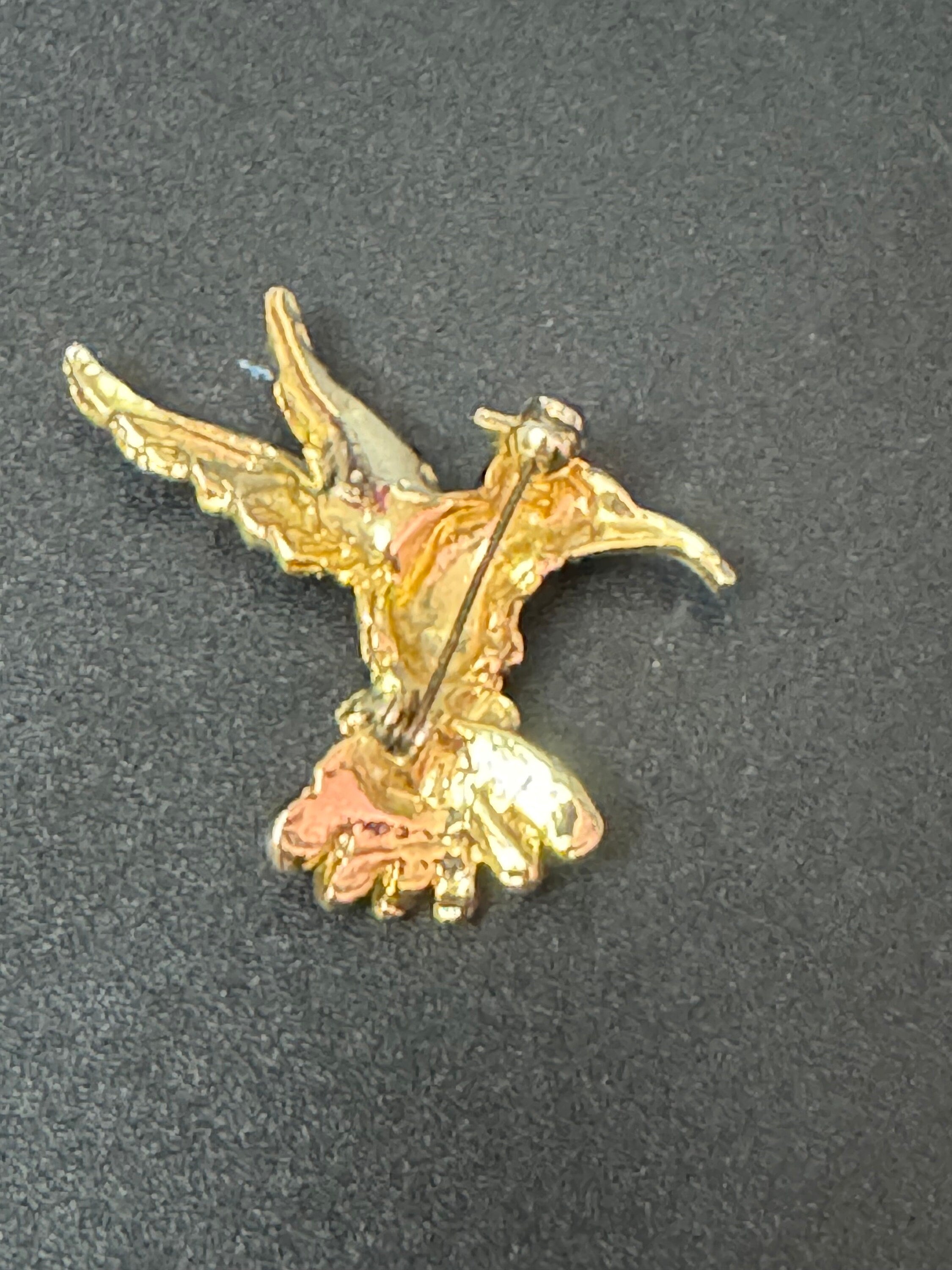 Vintage gold tone blue green enamel Hummingbird kingfisher bird brooch