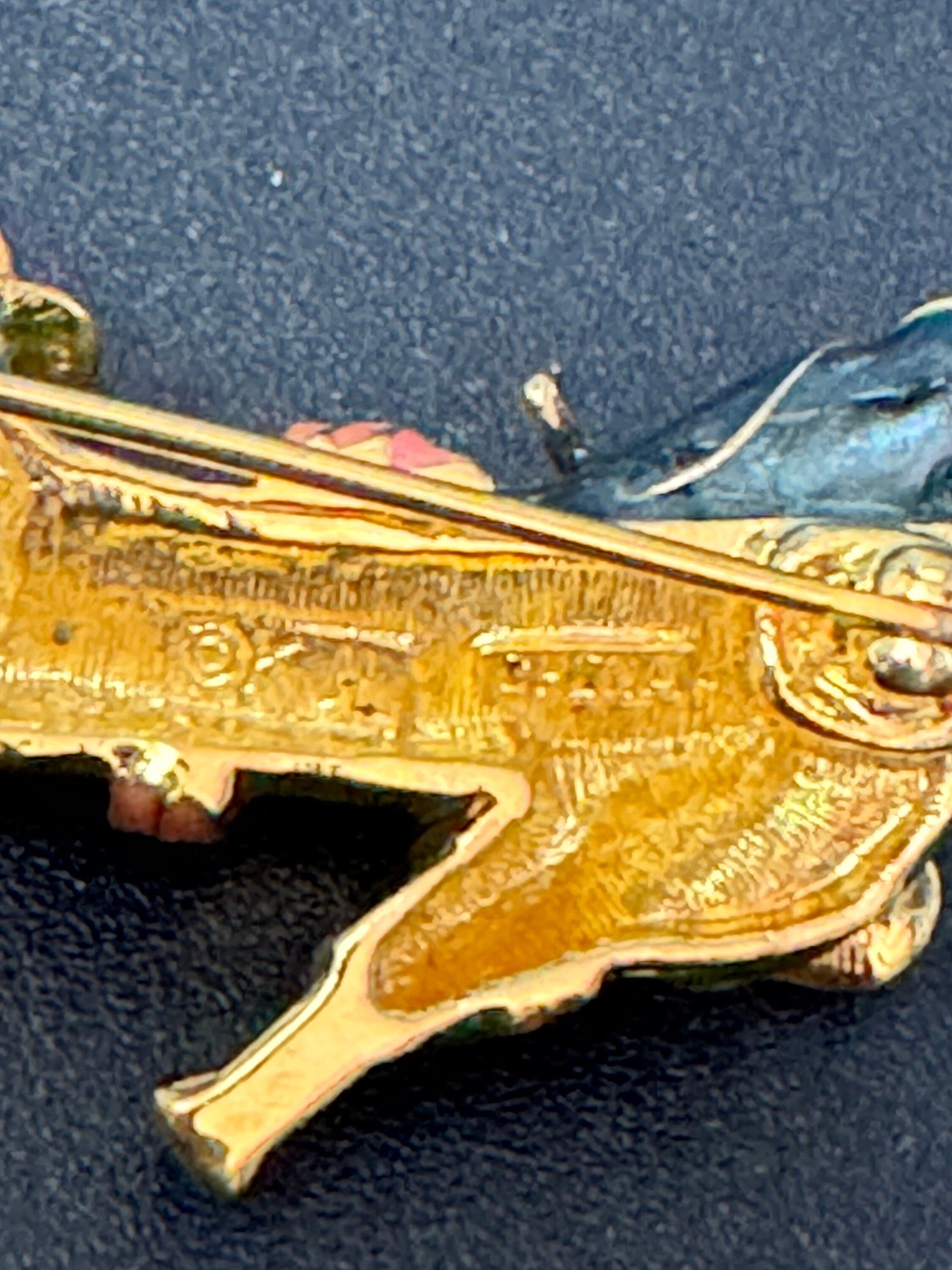 Vintage kjl signed Green enamel gold tone enamelled ladies high heel shoe brooch Kenneth j lane