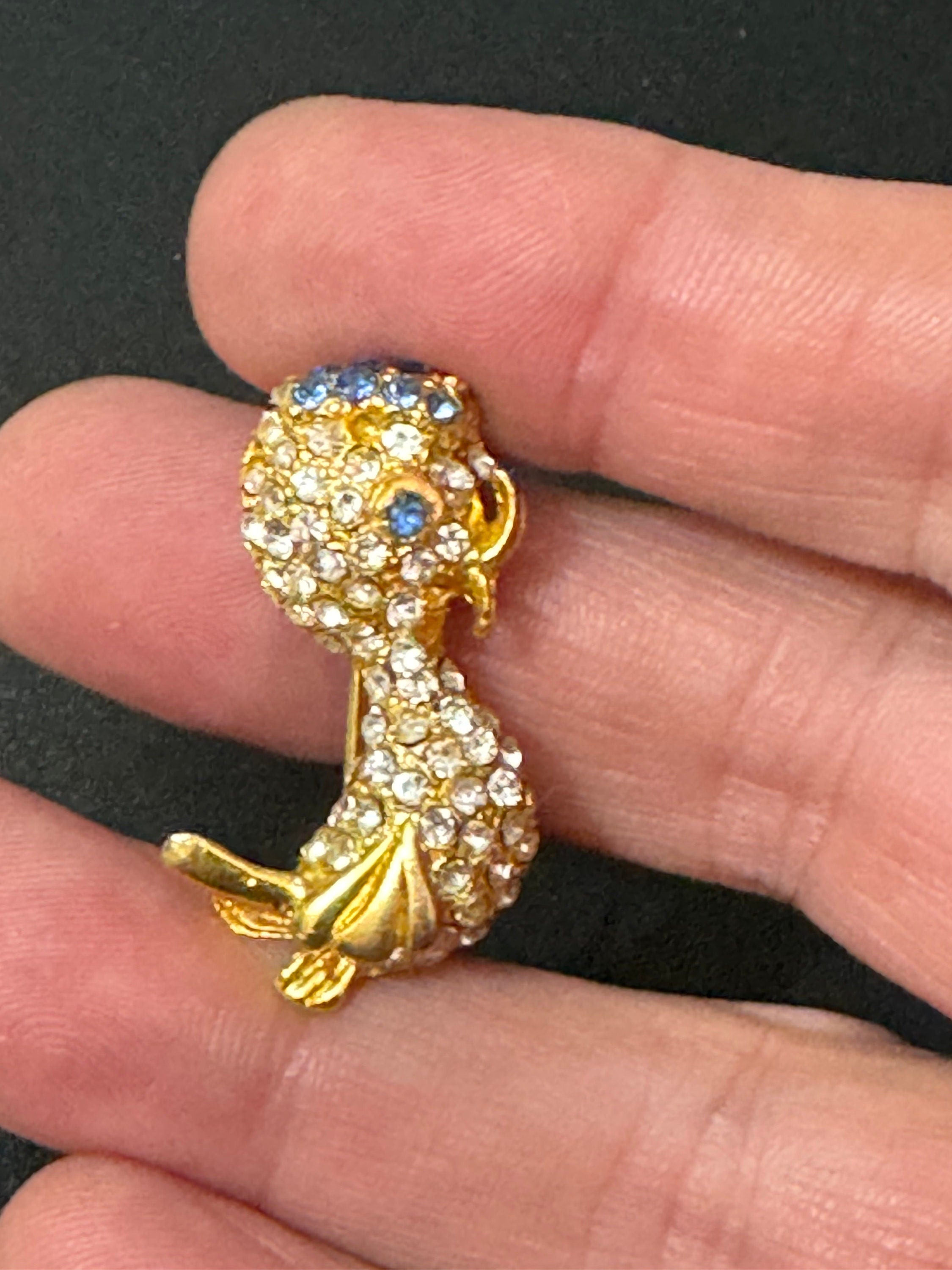 Novelty vintage duck brooch gold tone with clear diamanté and sapphire eyes