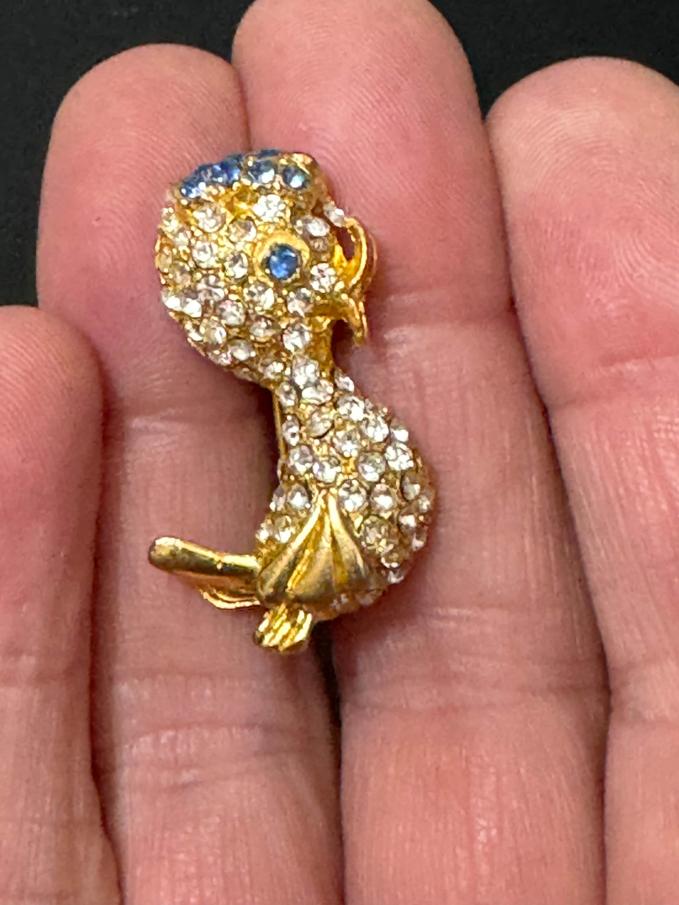 Novelty vintage duck brooch gold tone with clear diamanté and sapphire eyes