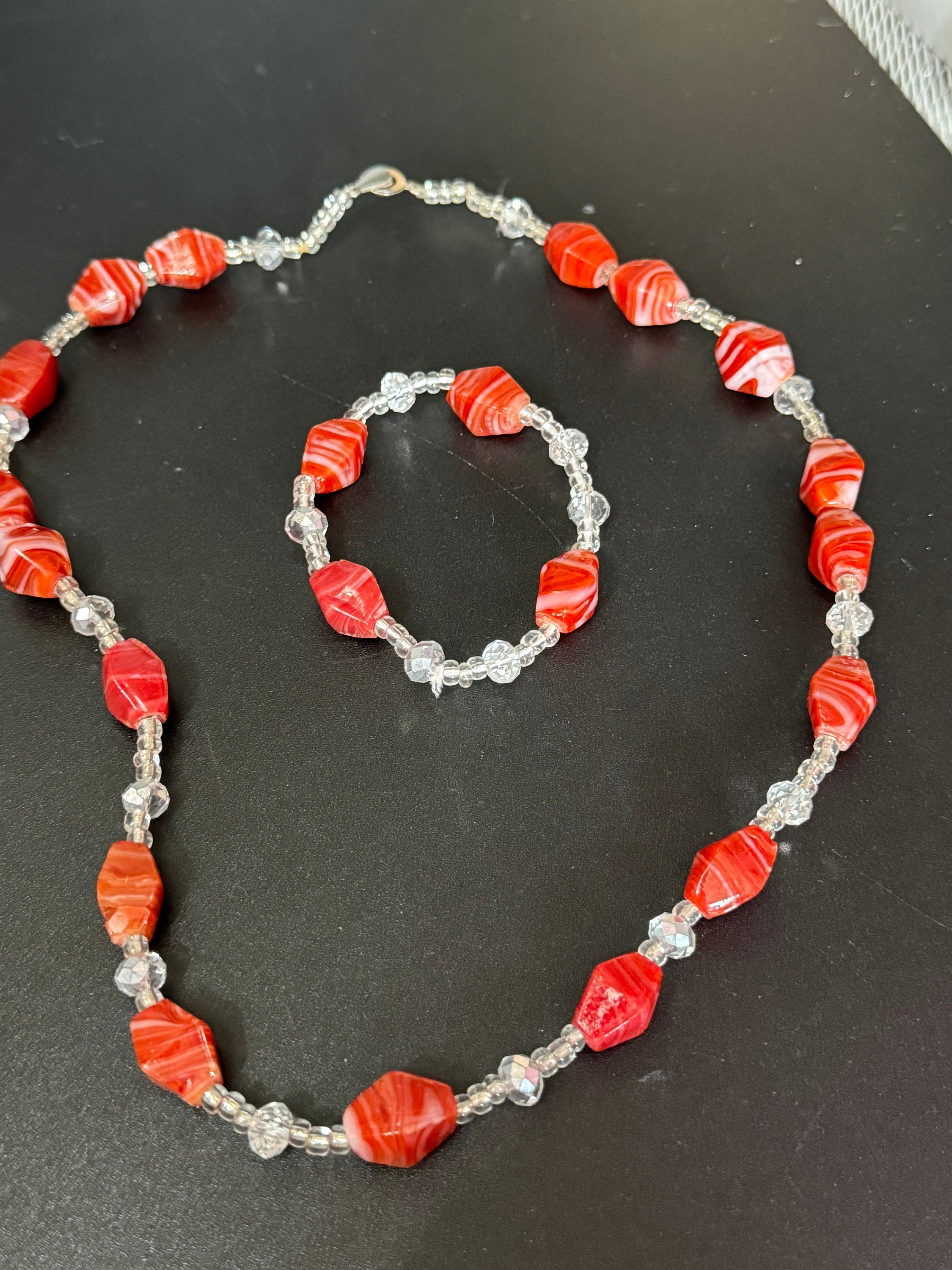 Signed Teng Yue orange tomato red and white and clear faceted glass beaded necklace and stretch bracelet jewellery set