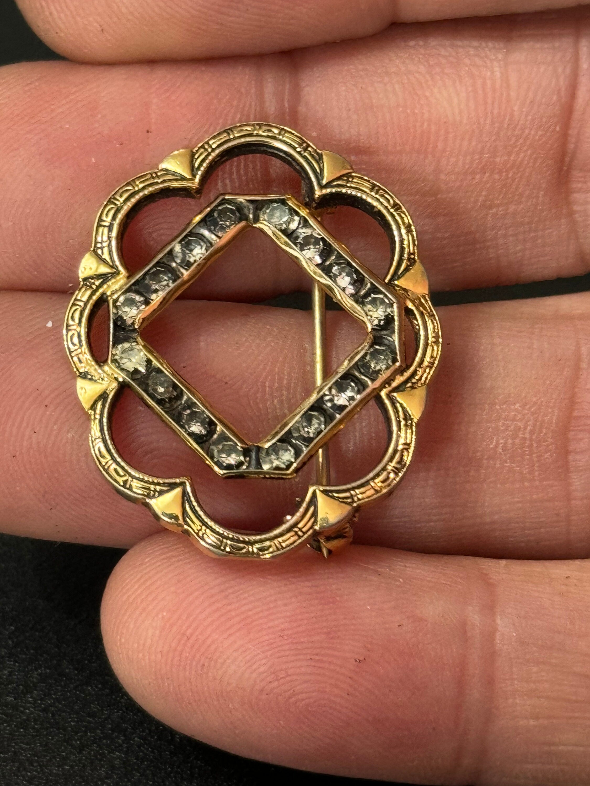 antique small gold plated black diamanté rhinestone brooch roll clasp