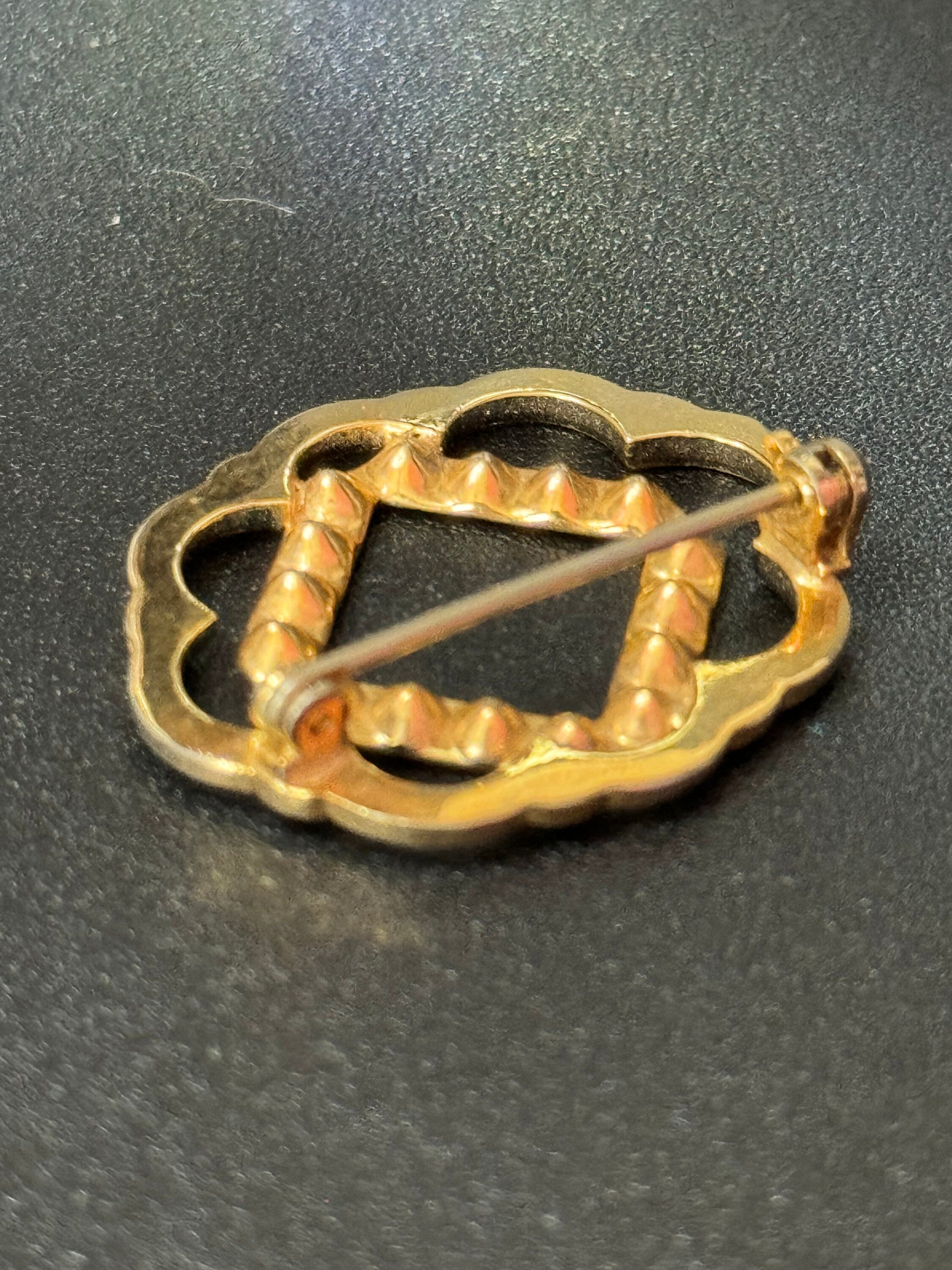 antique small gold plated black diamanté rhinestone brooch roll clasp