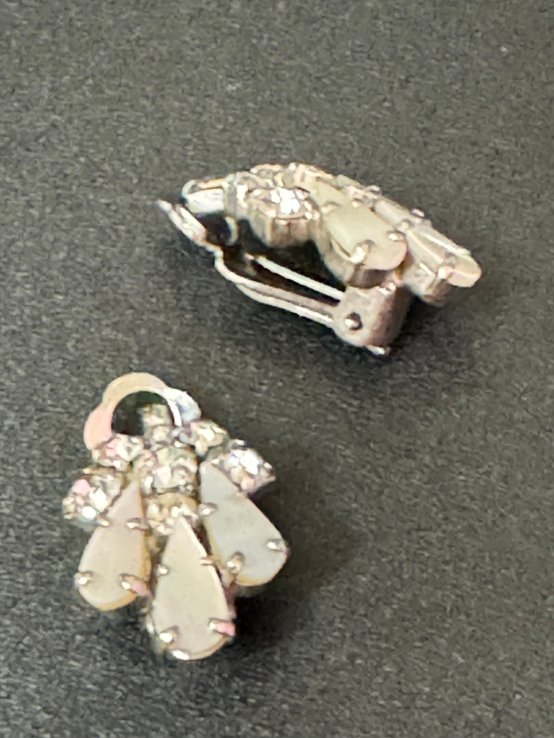 vintage clear Diamanté Rhinestone MOP mother of pearl Clip On stud Earrings mid century