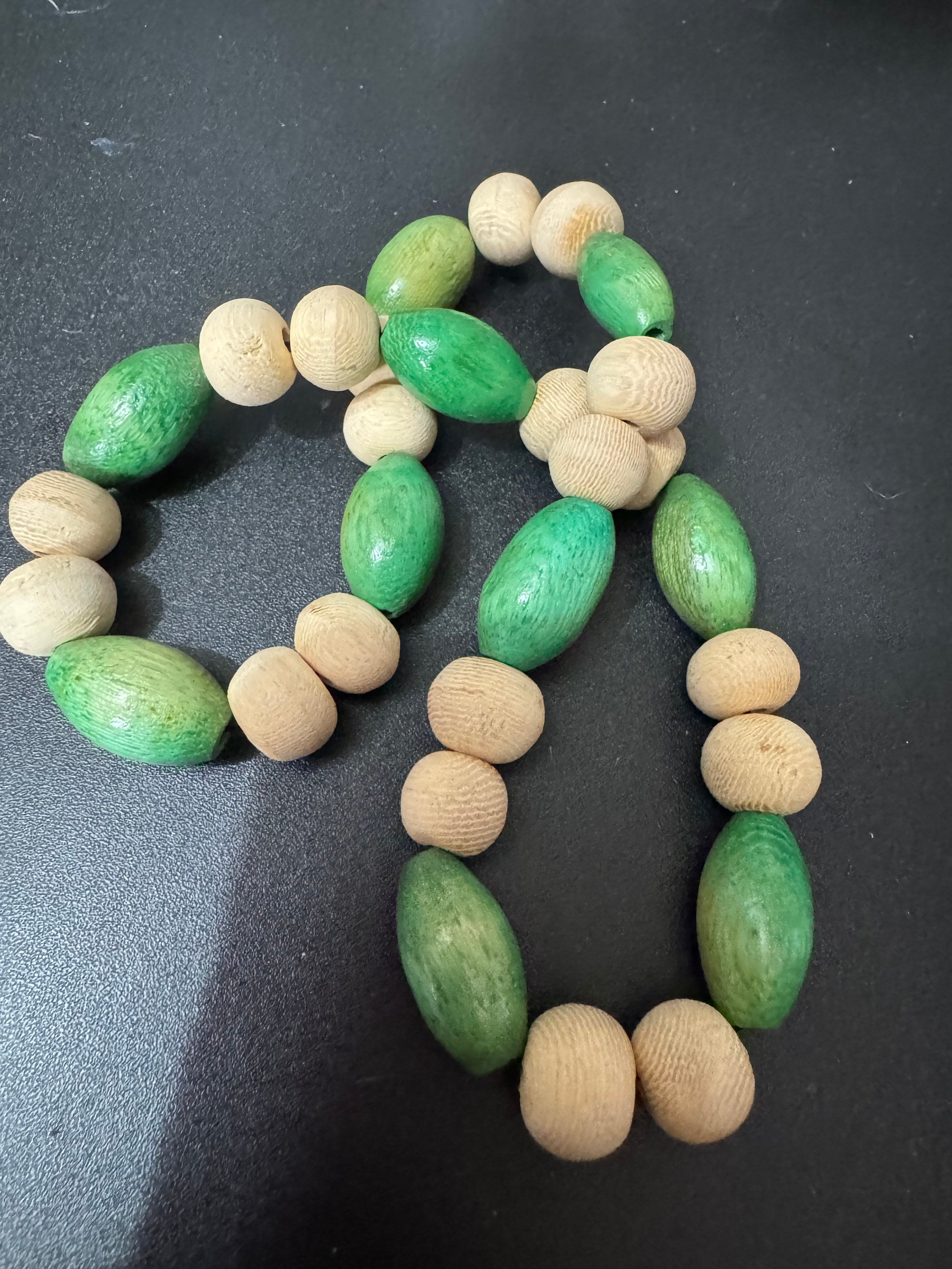 Retro green and beige brown wooden natural beaded stretch choker necklace boho festival jewellery range