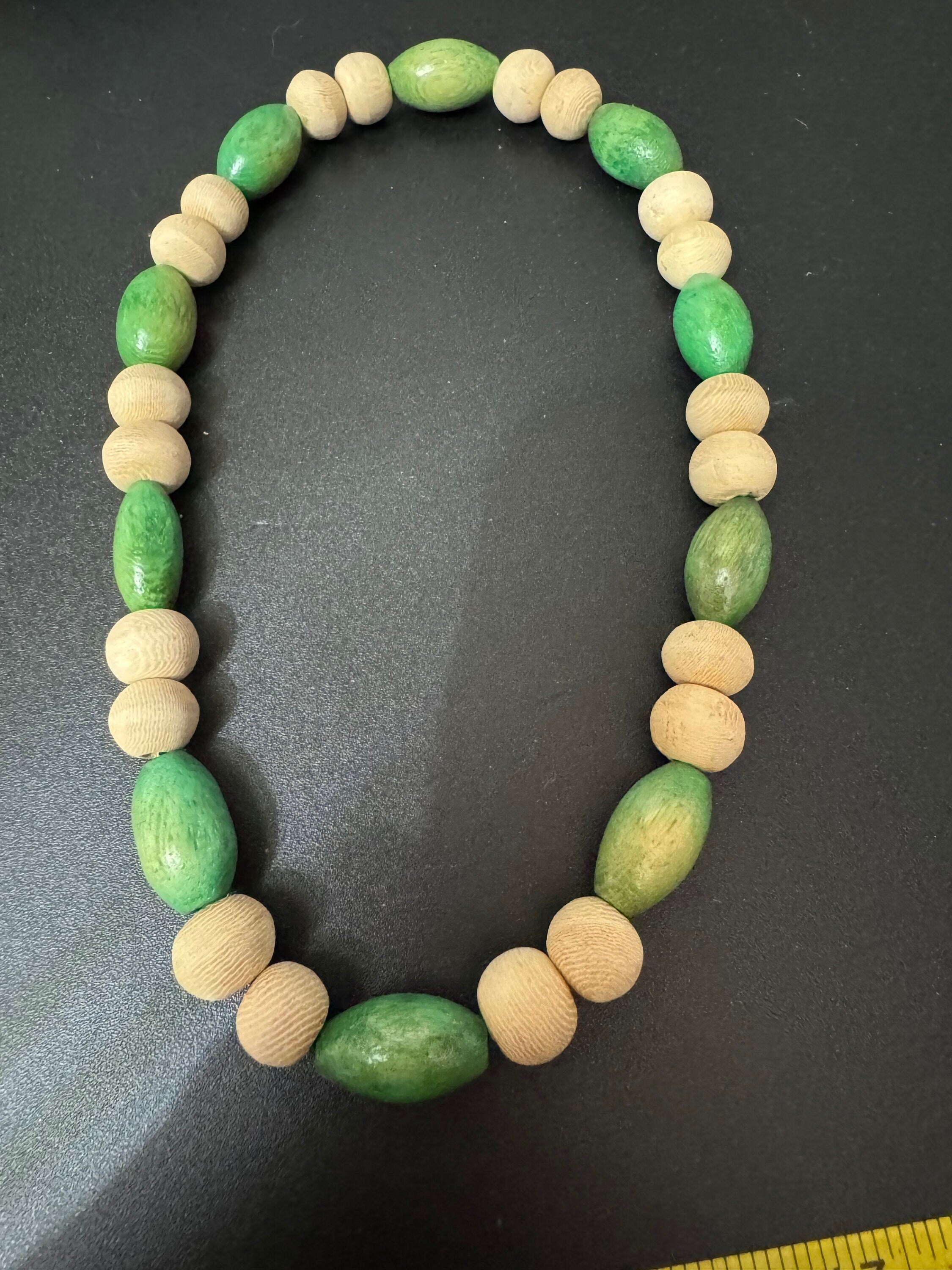 Retro green and beige brown wooden natural beaded stretch choker necklace boho festival jewellery range