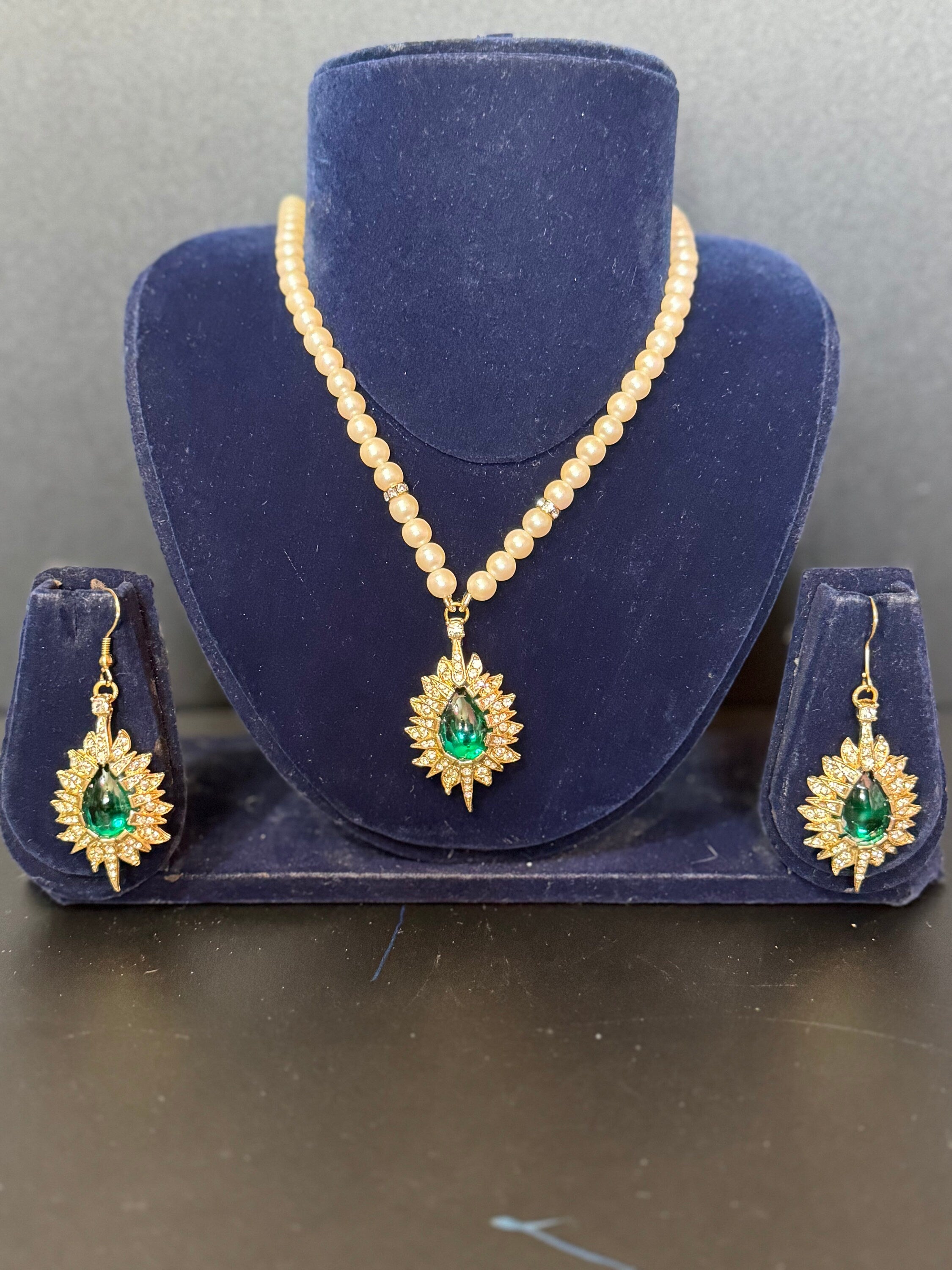 Vintage emerald green clear genuine Swarovski crystal gold tone faux acrylic pearl necklace and pierced drop earrings jewellery set