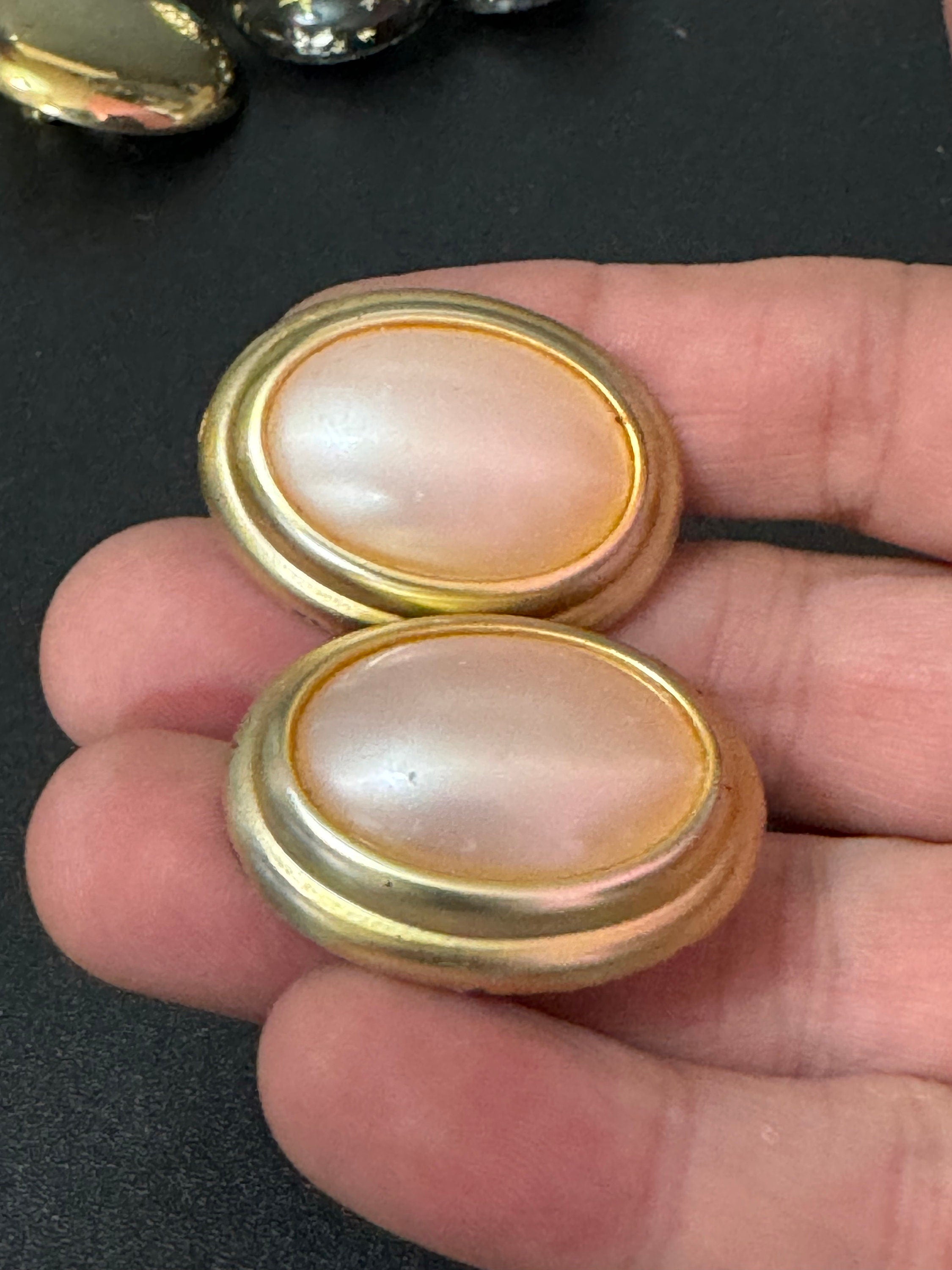 Oversized Vintage Light Pink Button Clip On Earrings - Gold Tone