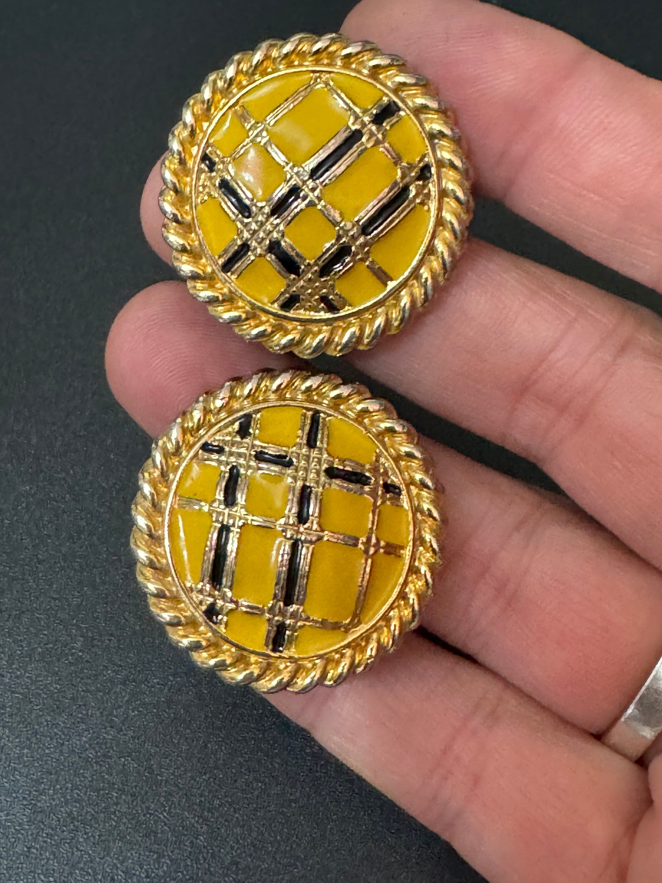 Vintage Gold tone dark yellow woven style enamel Clip on earrings 1980s 1990s