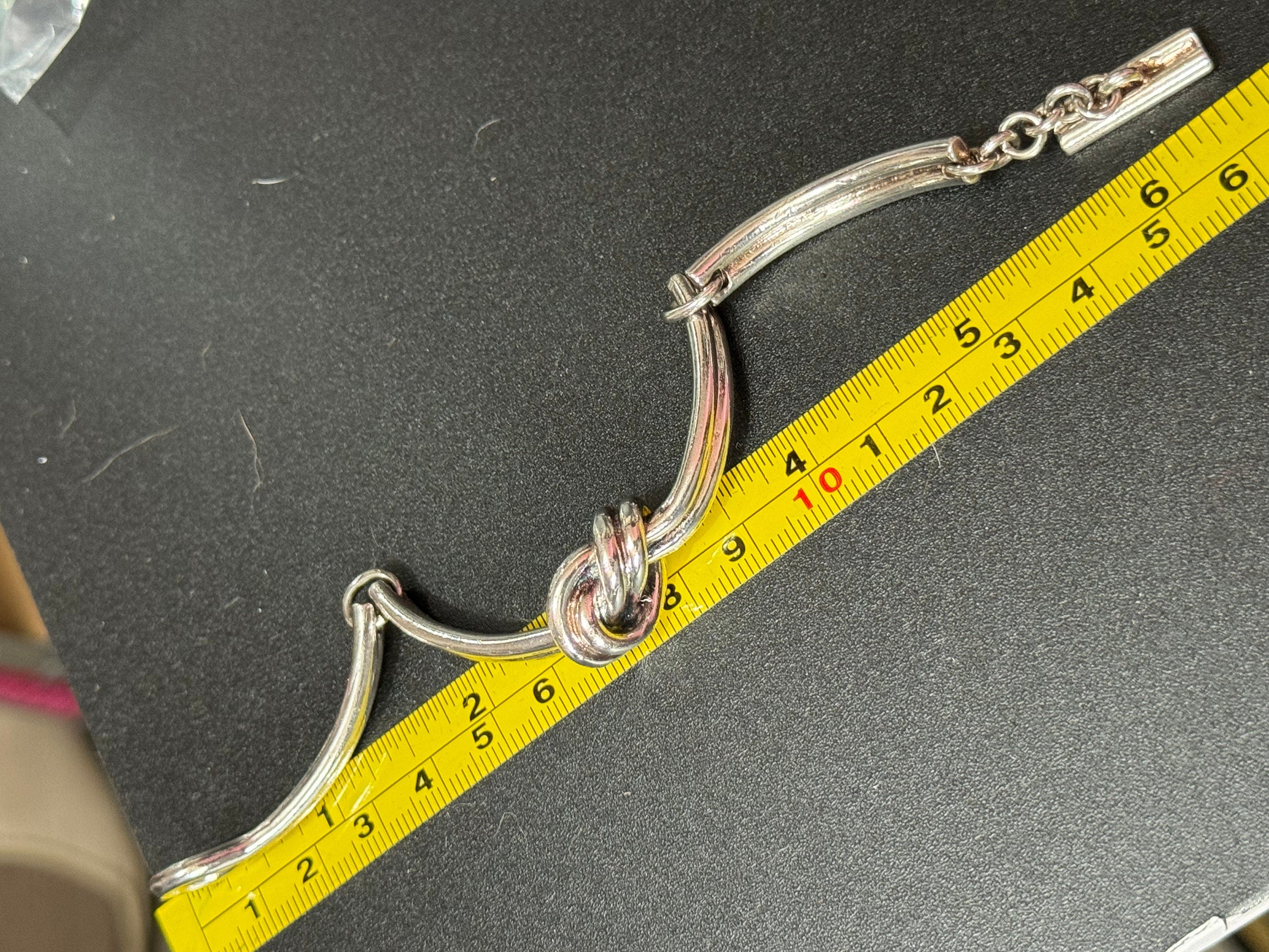 retro signed AGATHA PARIS chunky silver tone statement designer chain knot bracelet
