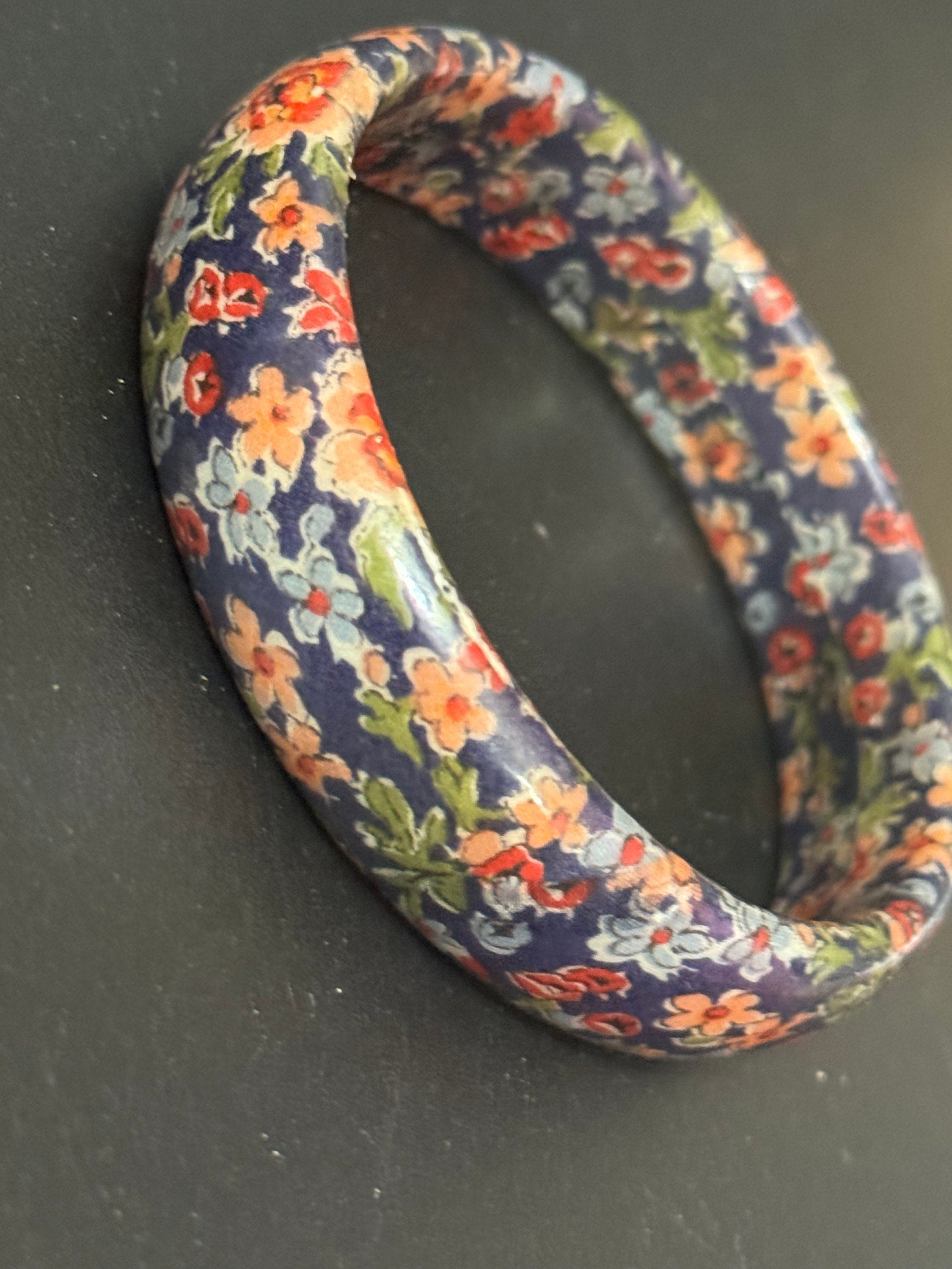 Vintage Floral Lacquer Bangle: Hand Painted Wooden Bracelet