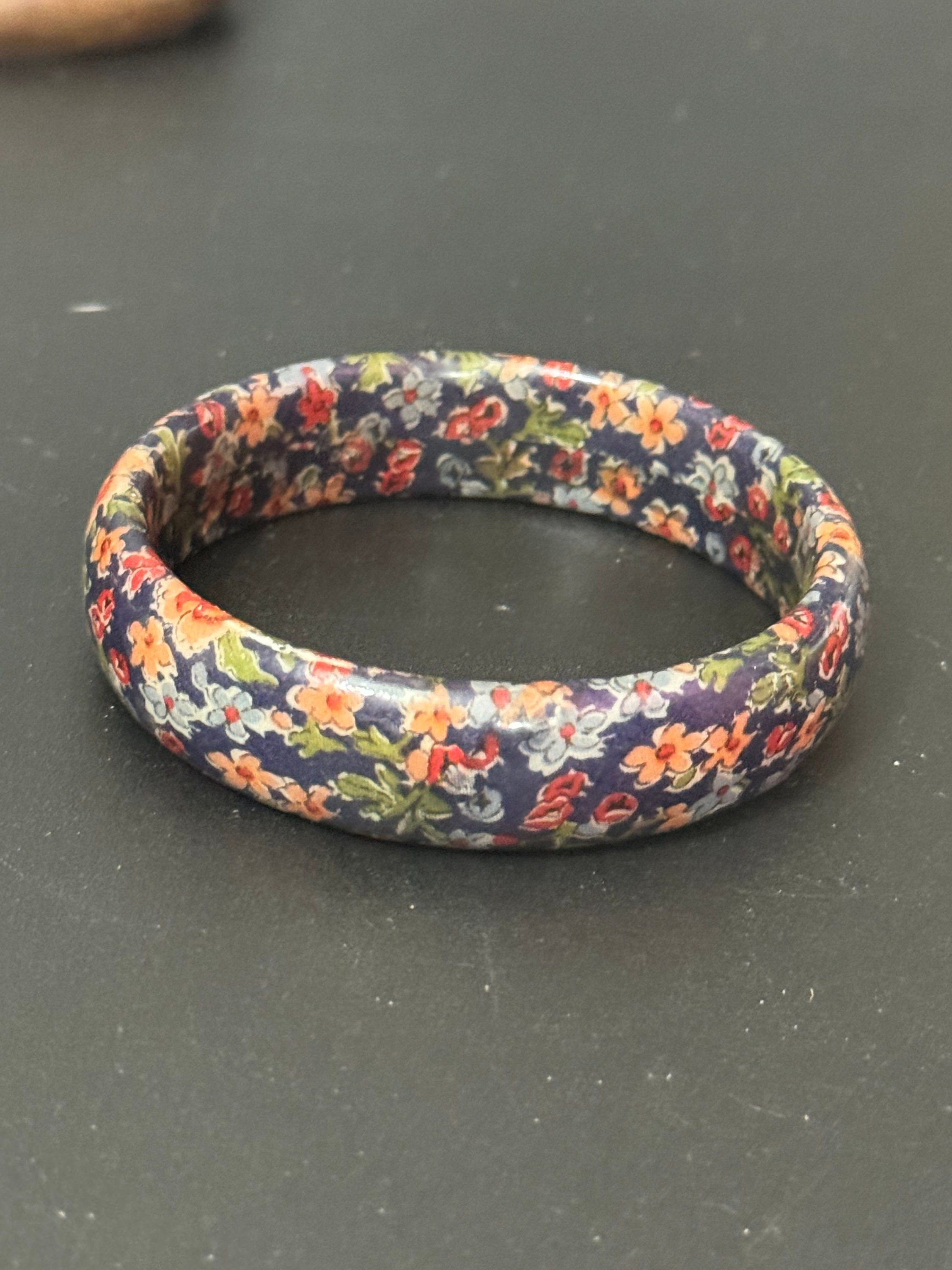 Vintage Floral Lacquer Bangle: Hand Painted Wooden Bracelet