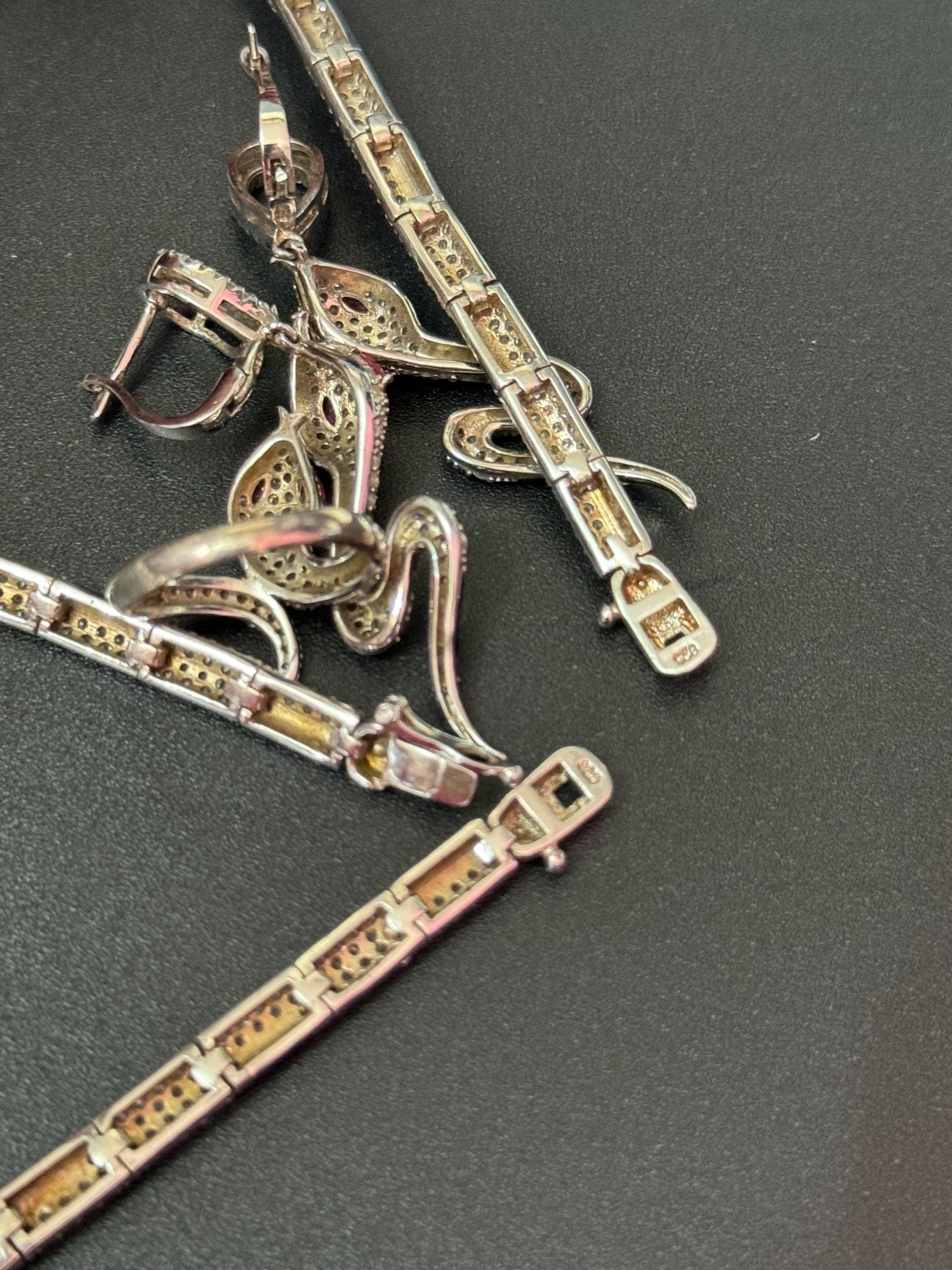 925 sterling silver rhinestone and enamel snake necklace bracelet earrings and ring jewellery set