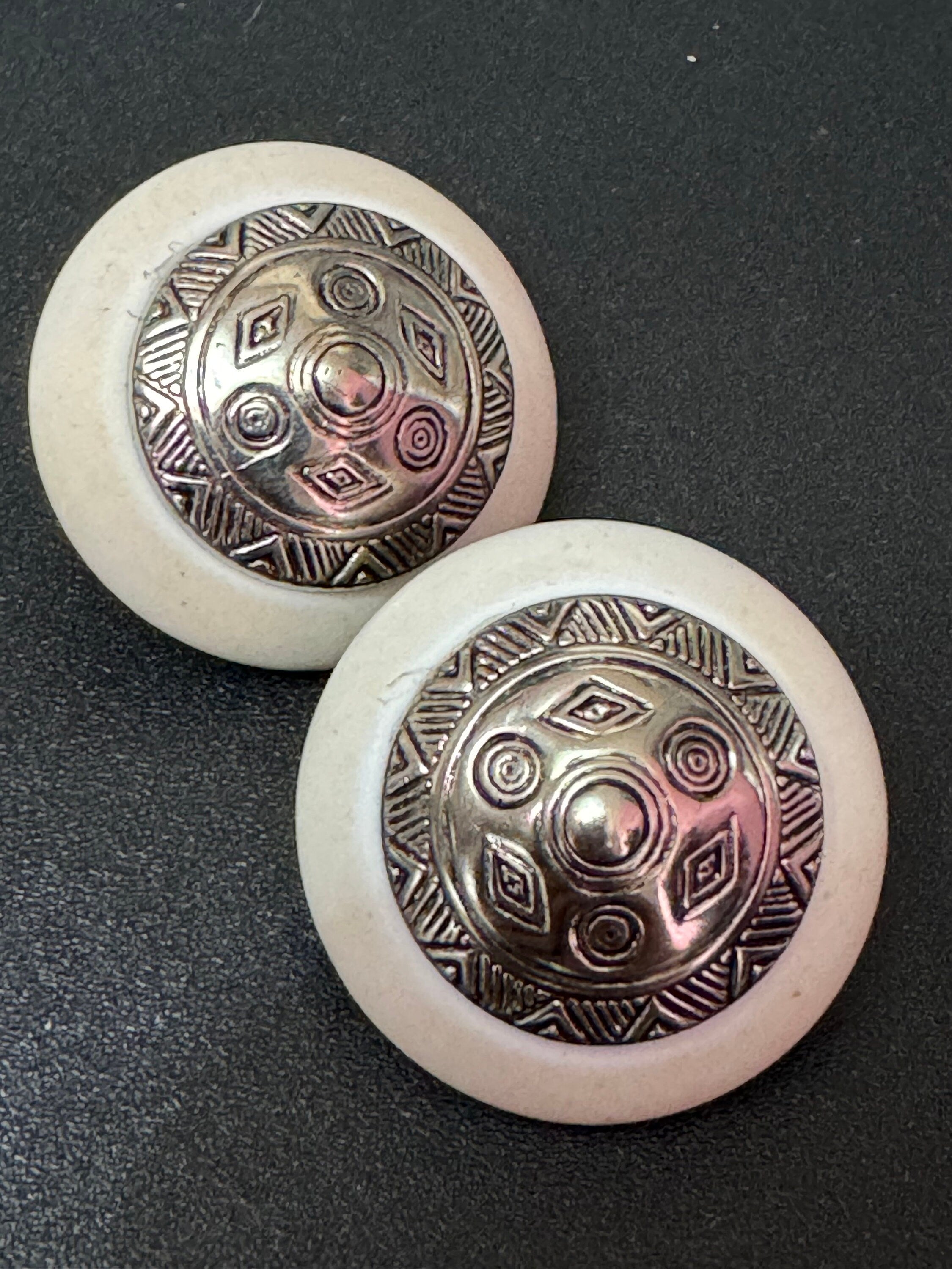 Stylish silver tone beige cream neutral clip on button earrings
