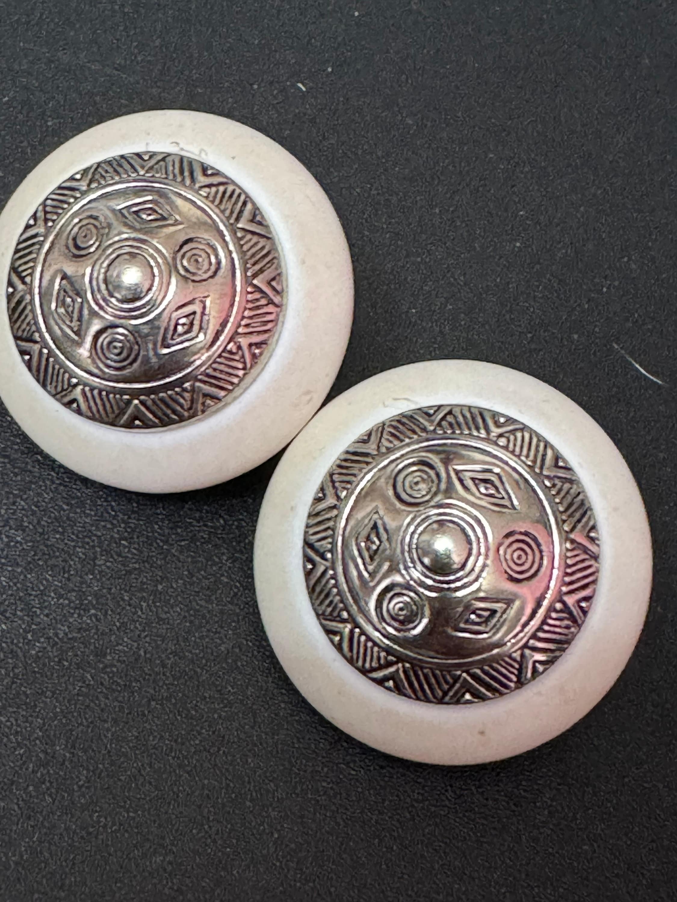 Stylish silver tone beige cream neutral clip on button earrings