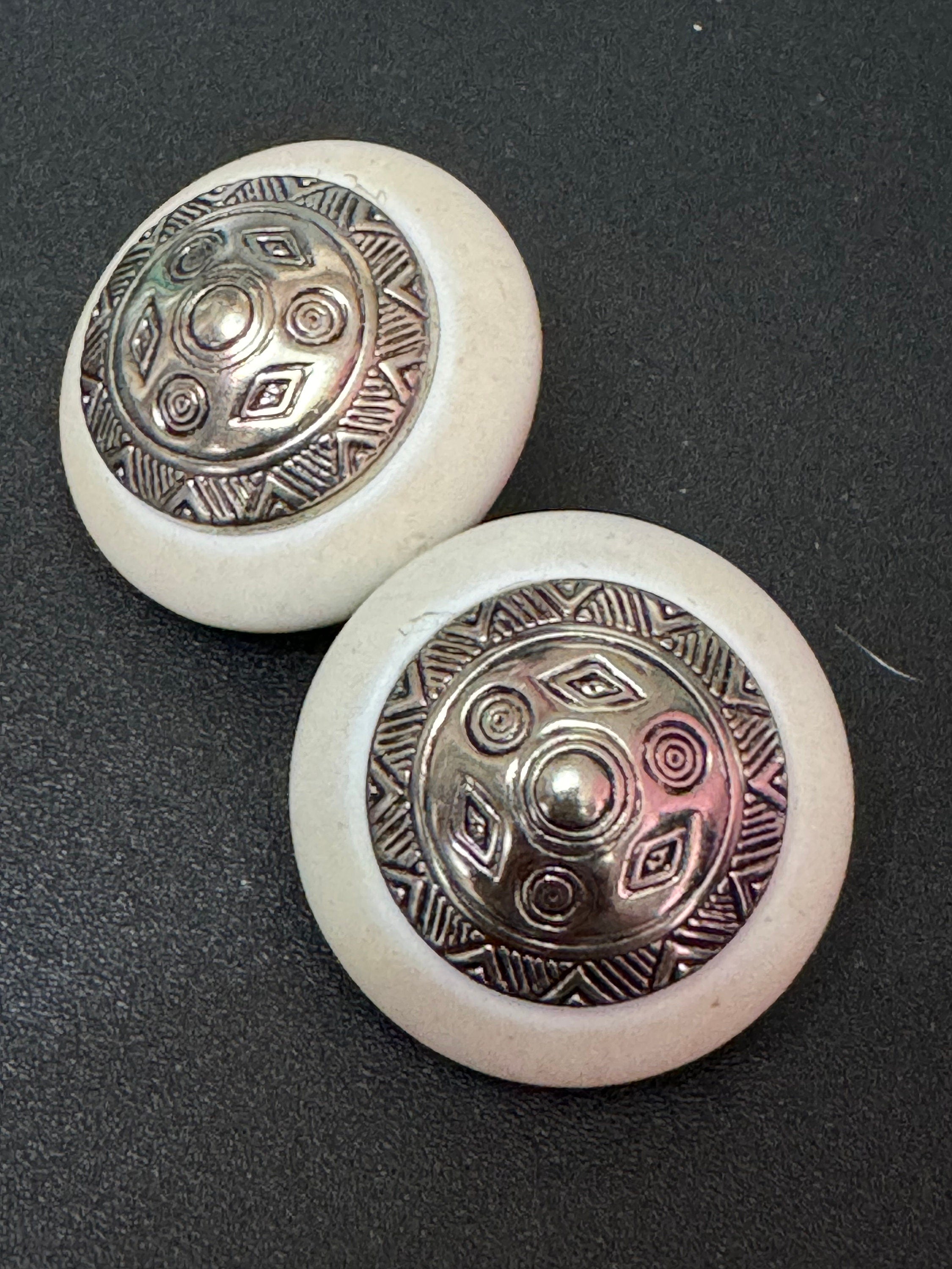 Stylish silver tone beige cream neutral clip on button earrings