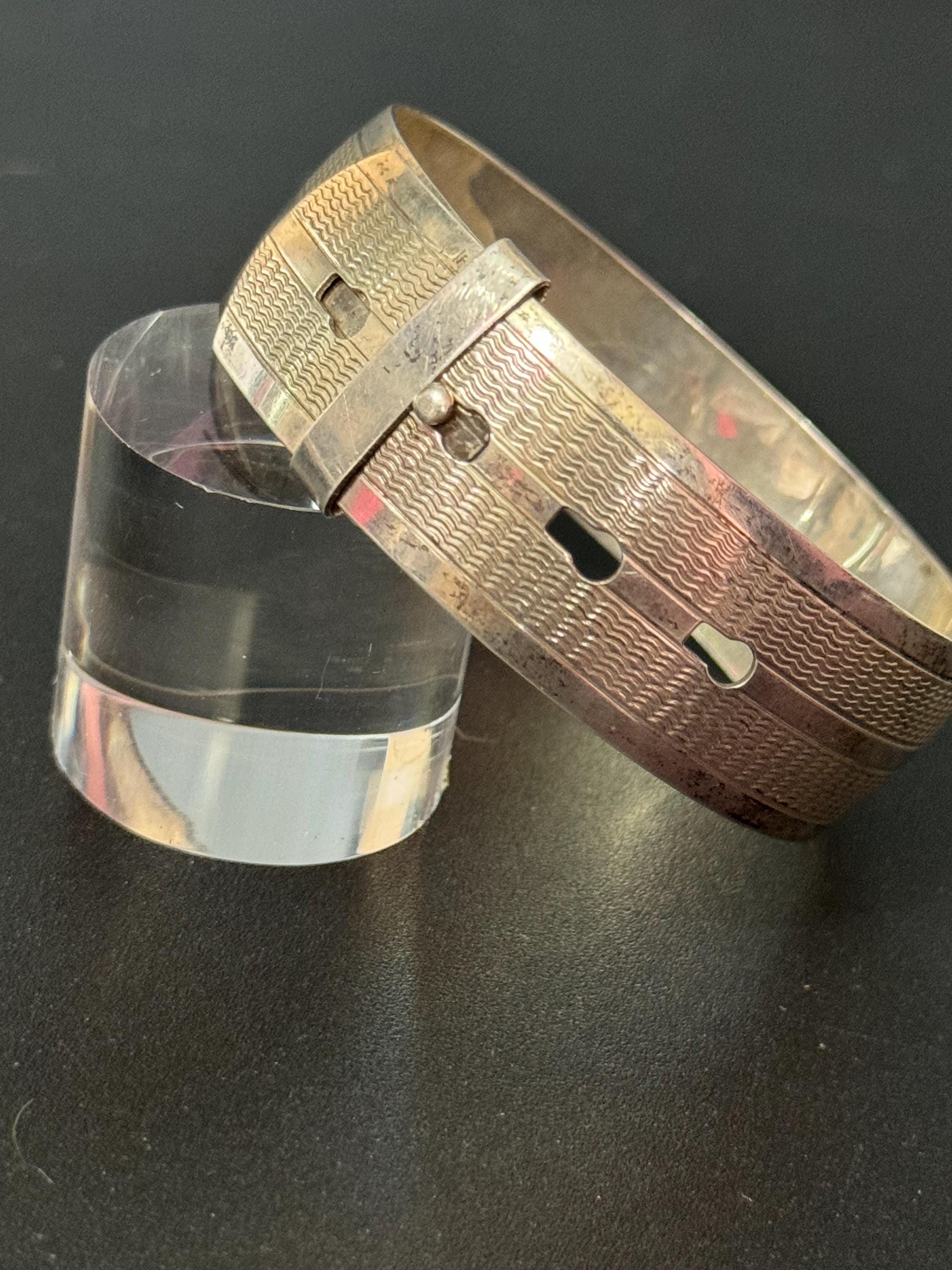 Vintage art deco 925 sterling silver wide belt buckle adjustable Cuff Bangle Bracelet 23.8 grams engine turned