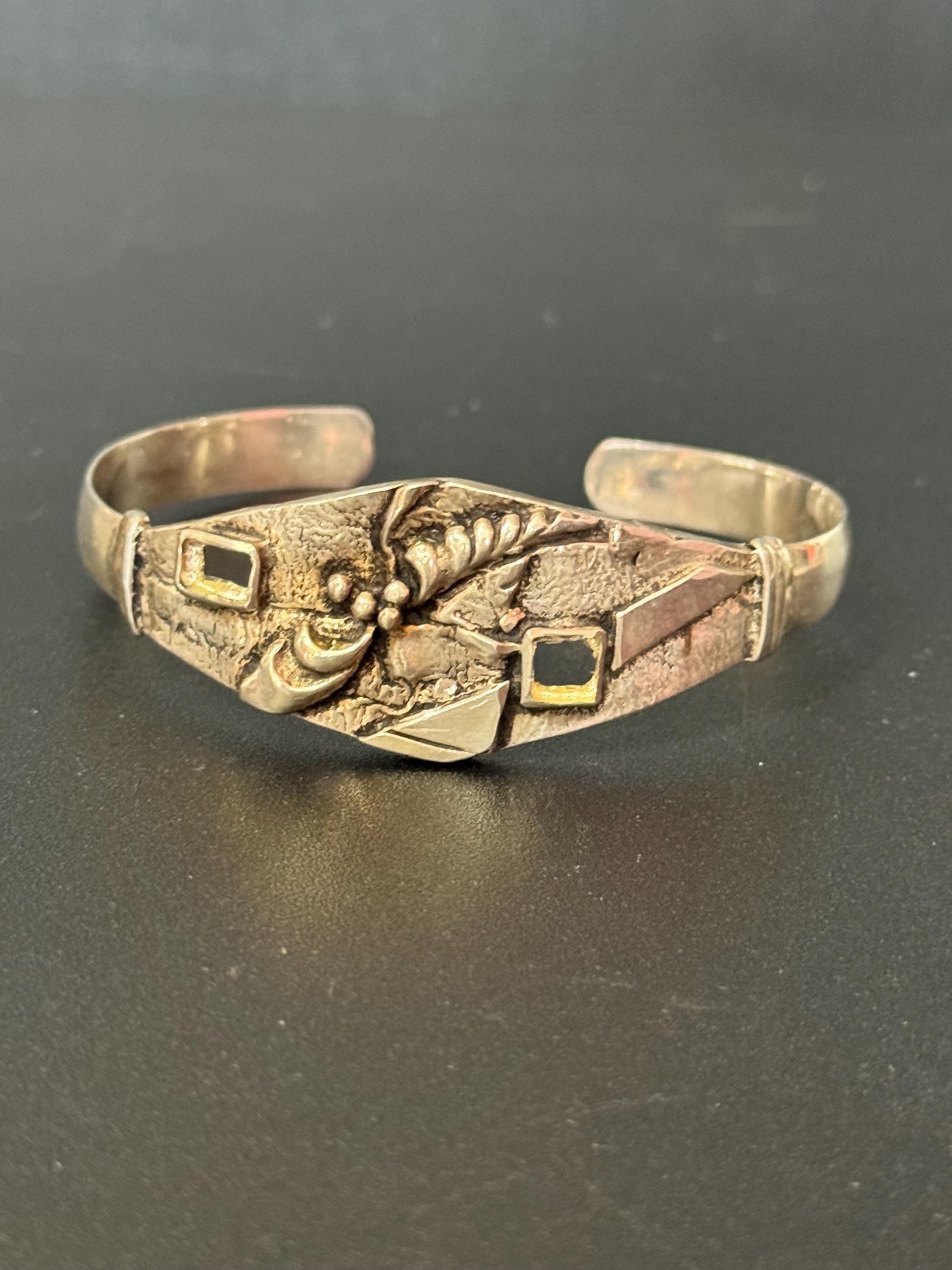 Vintage stamped 925 sterling silver wide Cuff Bangle Bracelet 19.58grams modernist  abstract design